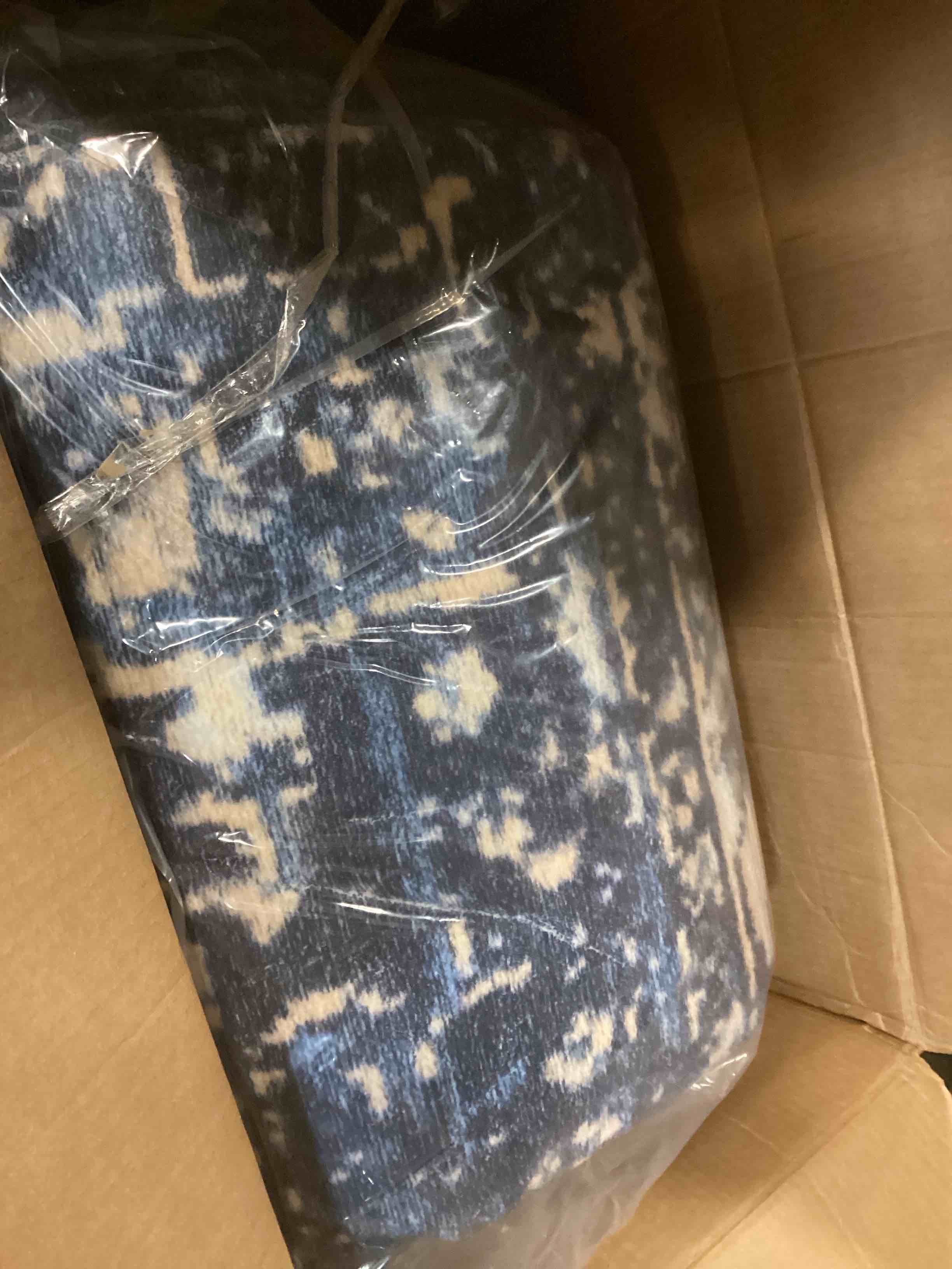 https://s3.amazonaws.com/lotting-images-prod/bidfta/PPE2230274_1737638911086.jpeg