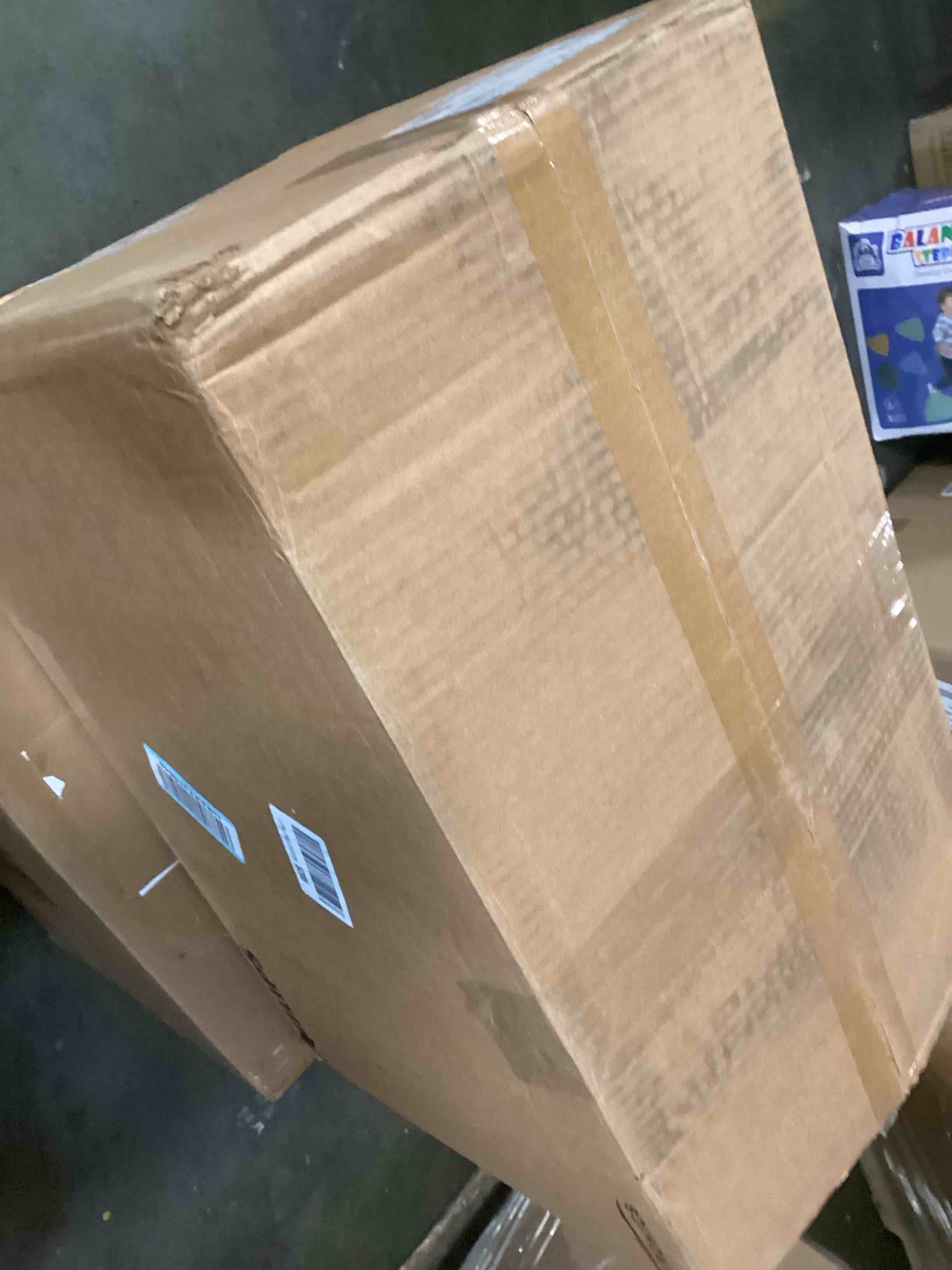 https://s3.amazonaws.com/lotting-images-prod/bidfta/PPE2230274_1737638927574.jpeg