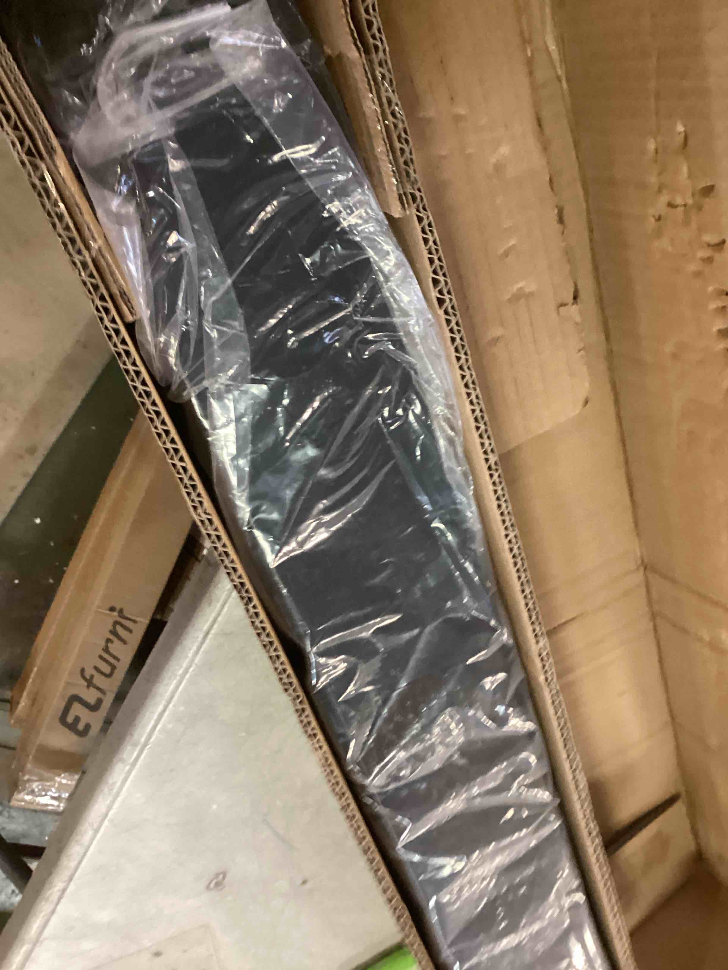 https://s3.amazonaws.com/lotting-images-prod/bidfta/PPE2231782_1738873560111.jpeg
