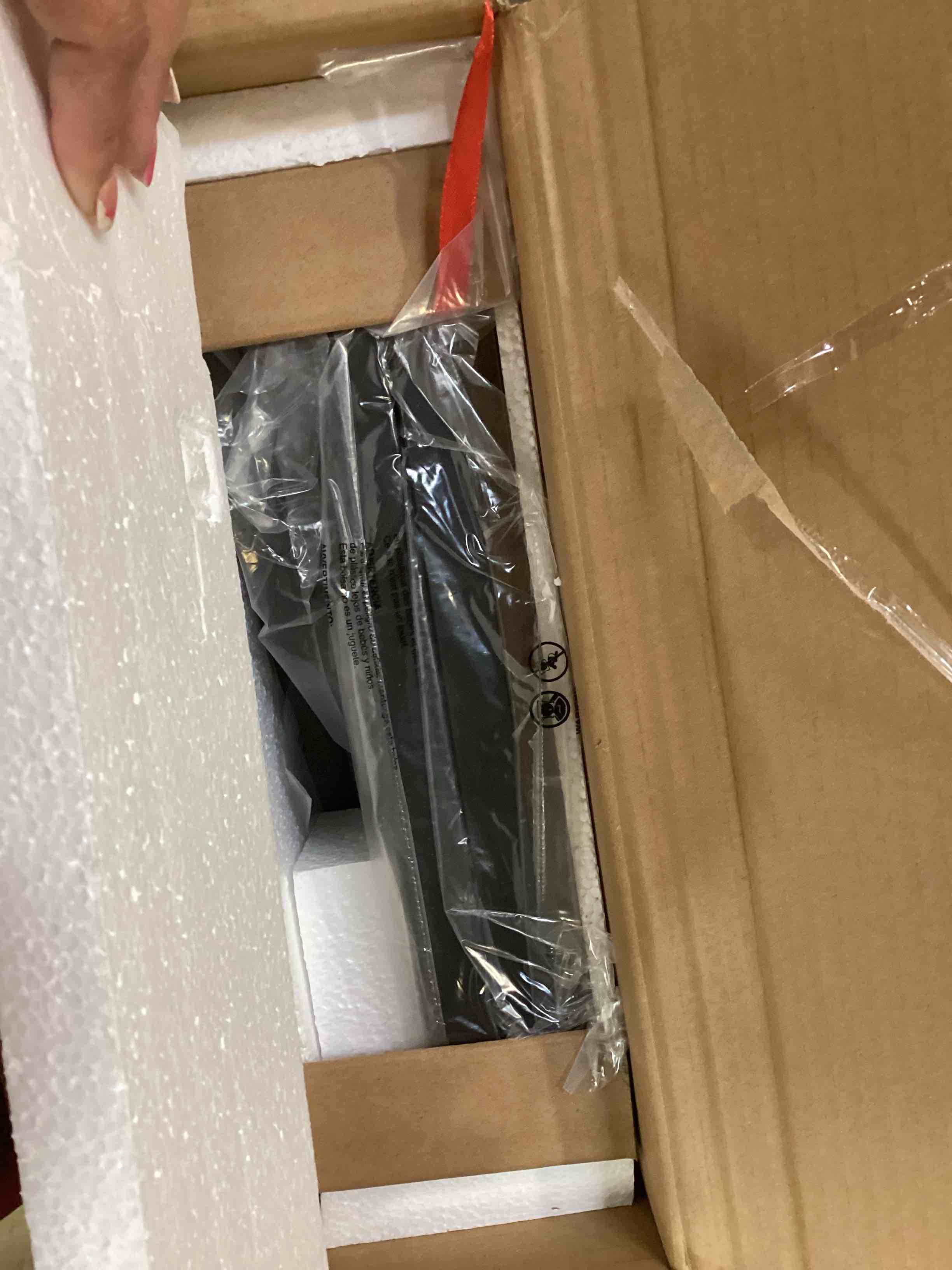 https://s3.amazonaws.com/lotting-images-prod/bidfta/PPE2231798_1738871800317.jpeg