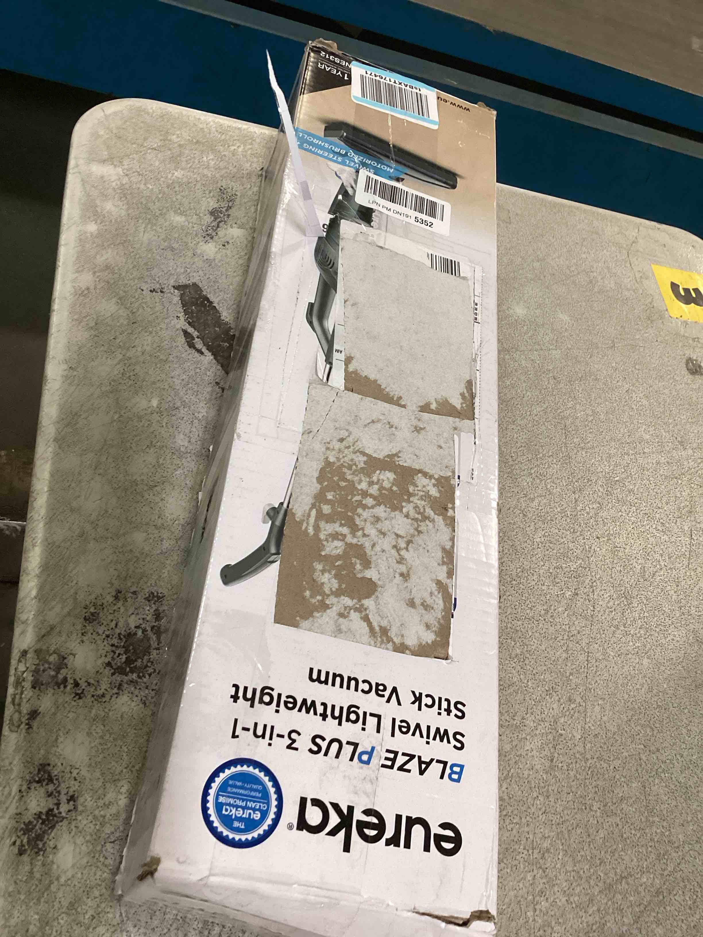 https://s3.amazonaws.com/lotting-images-prod/bidfta/PPE2232115_1738957507816.jpeg
