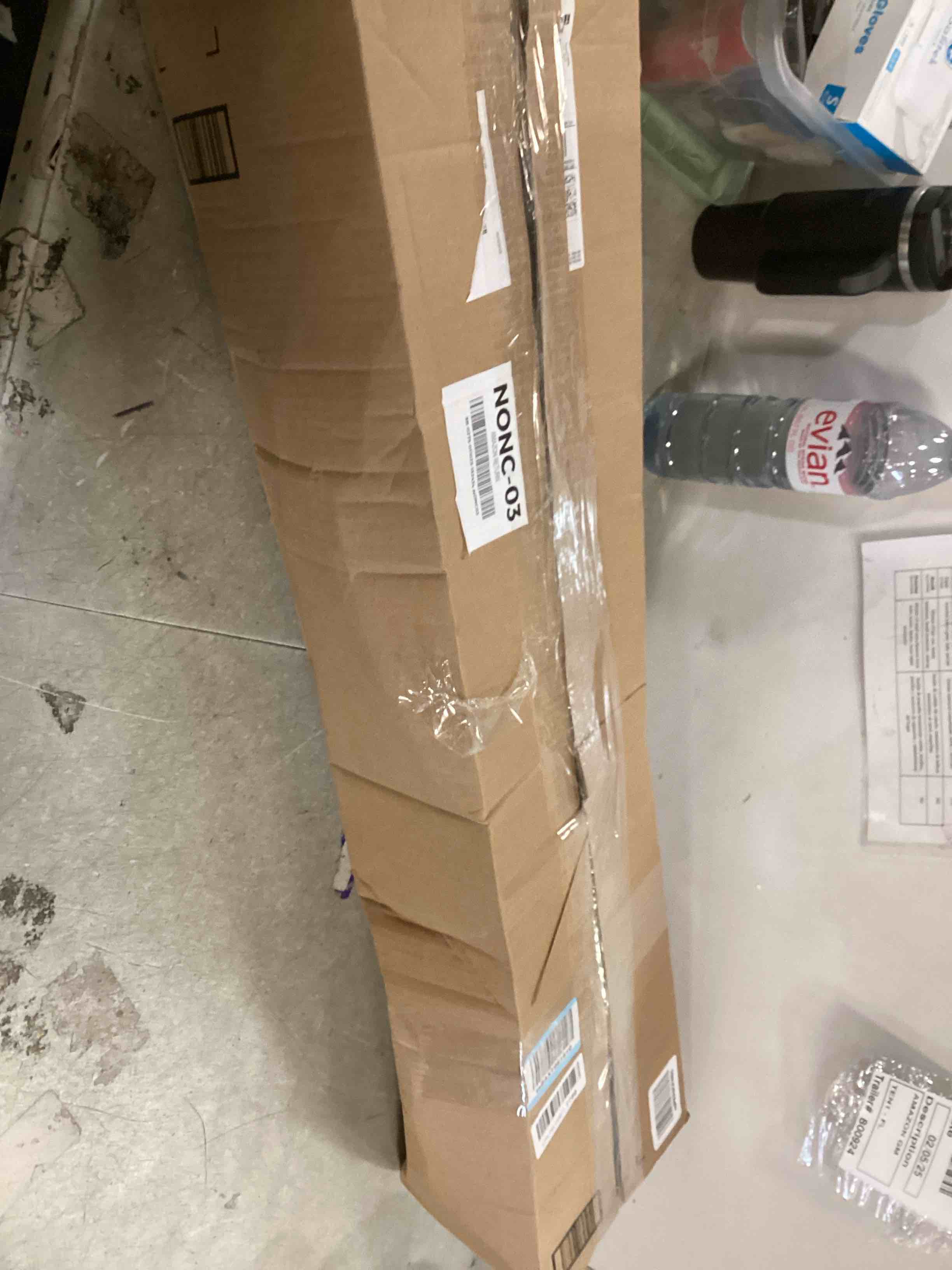 https://s3.amazonaws.com/lotting-images-prod/bidfta/PPE2232162_1739195779381.jpeg