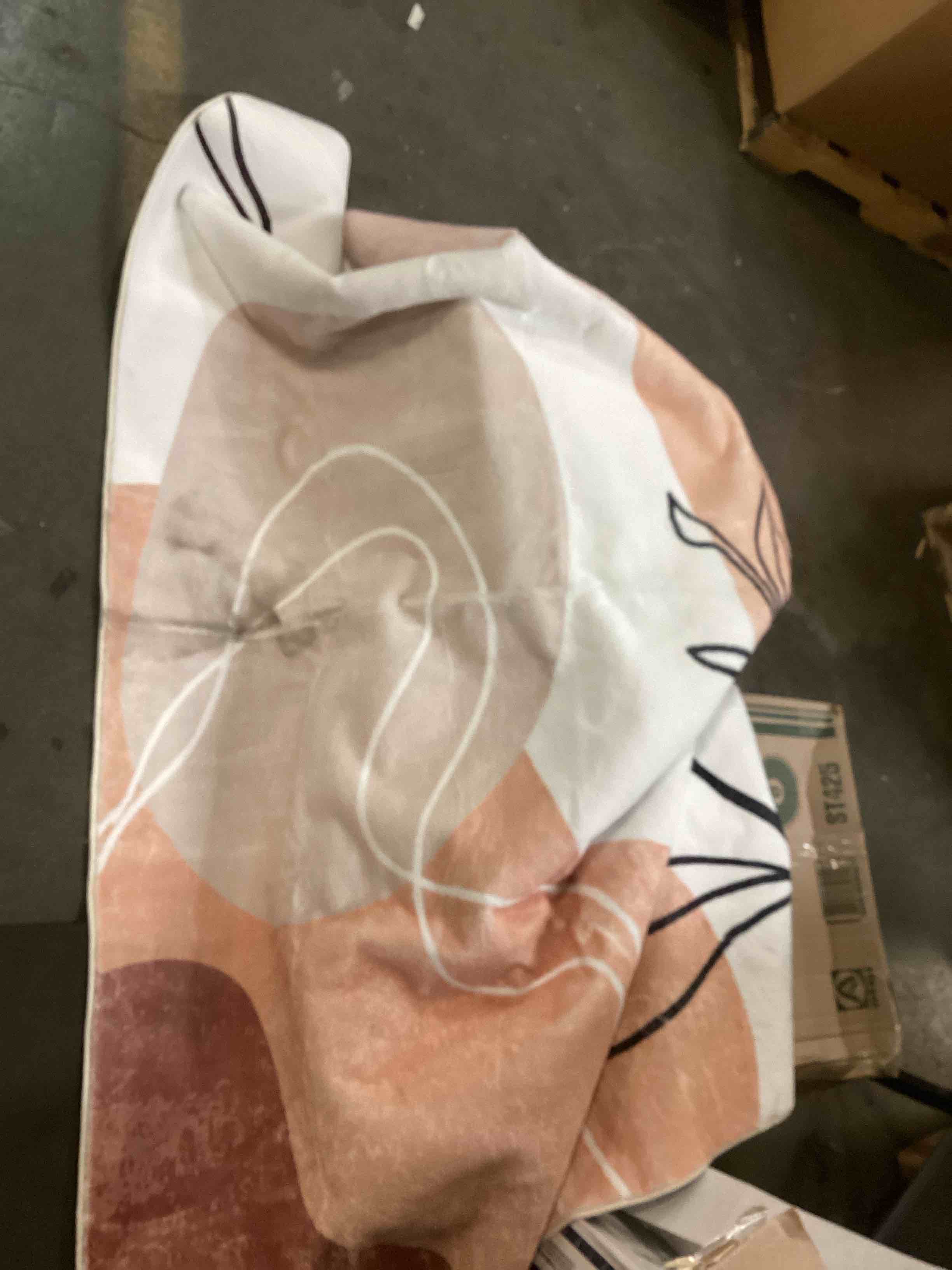 https://s3.amazonaws.com/lotting-images-prod/bidfta/PPE2232309_1739214991562.jpeg