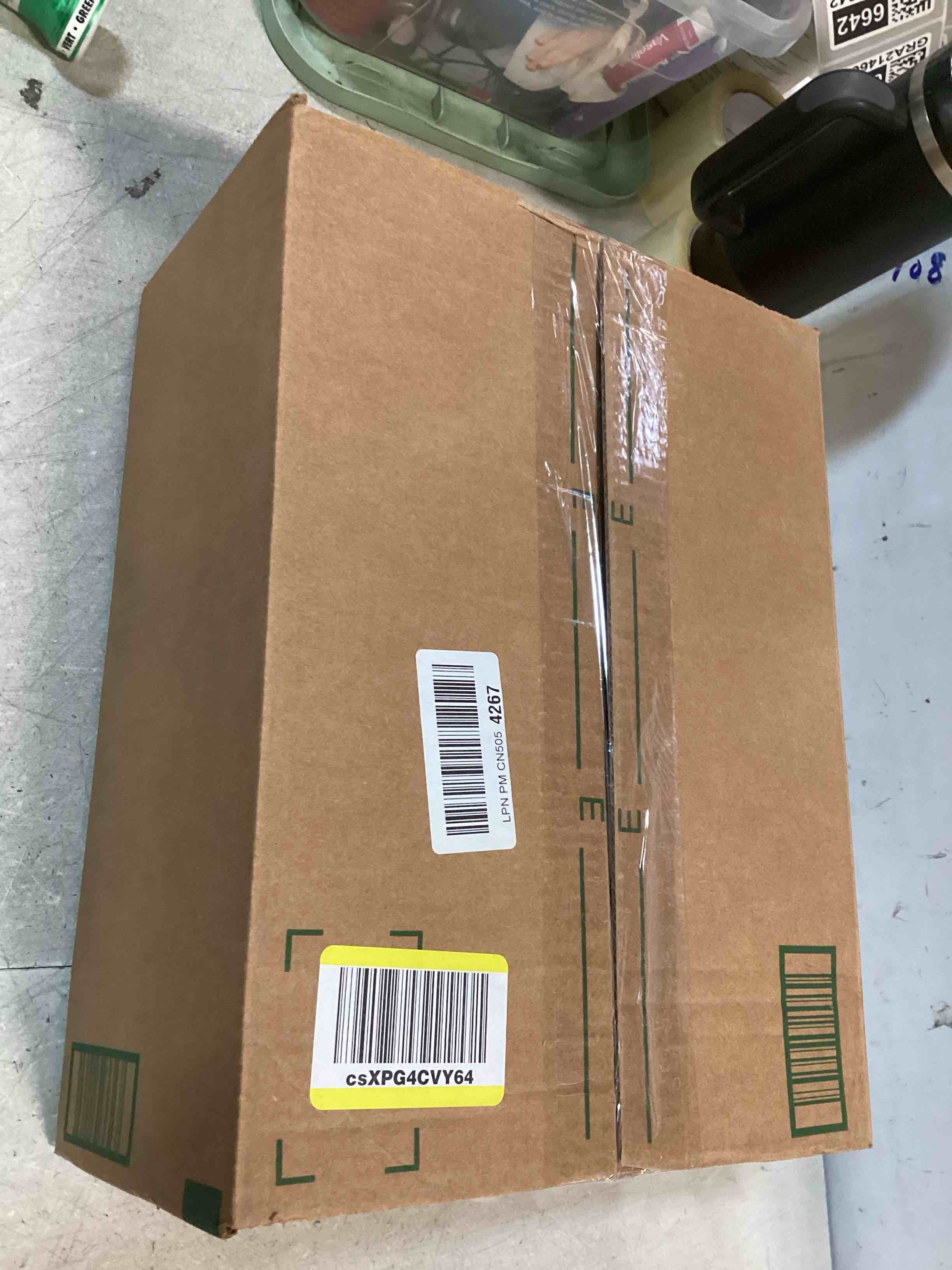 https://s3.amazonaws.com/lotting-images-prod/bidfta/PPE2232623_1739368277944.jpeg
