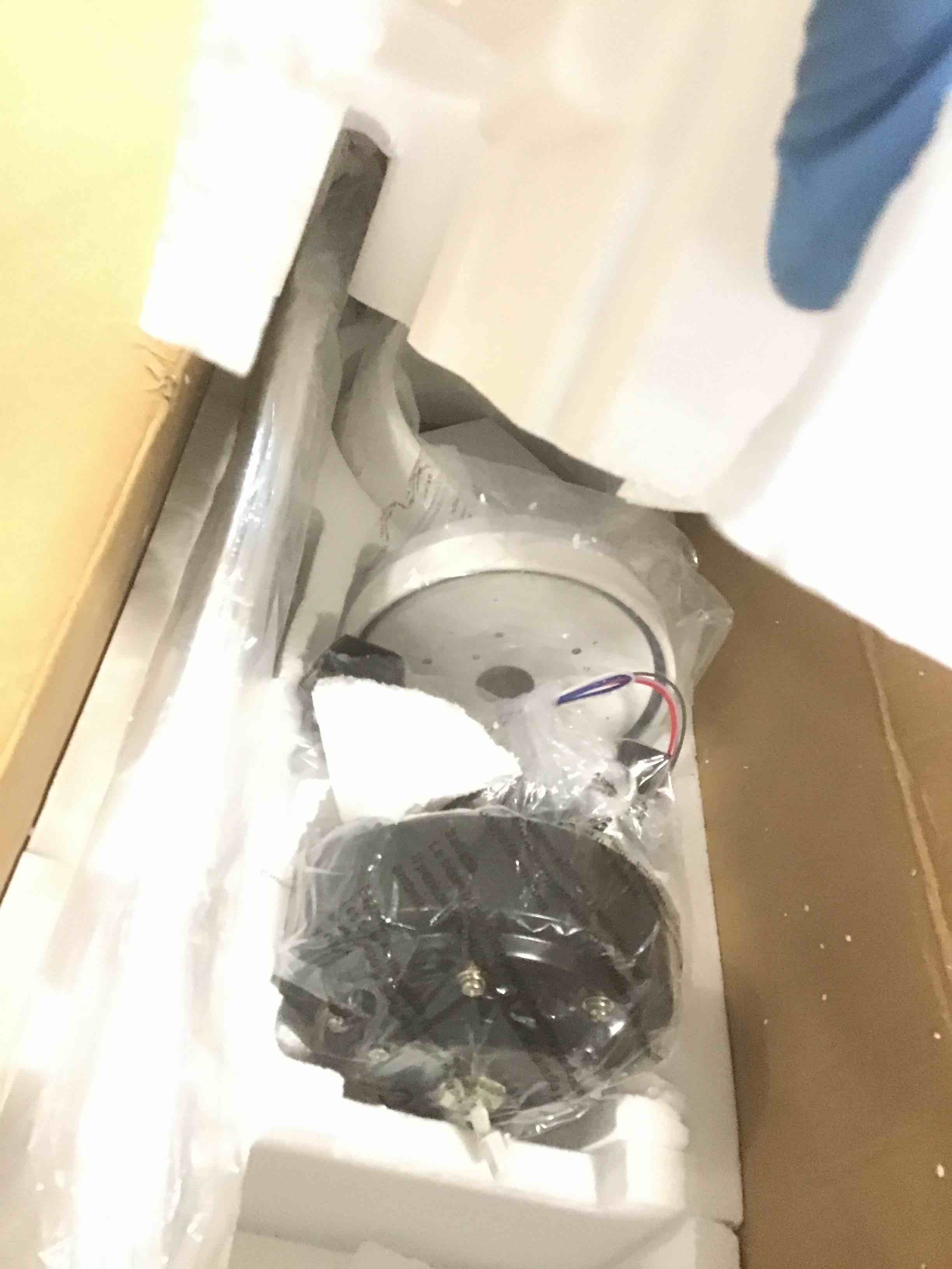 https://s3.amazonaws.com/lotting-images-prod/bidfta/PPE2233184_1737560000184.jpeg