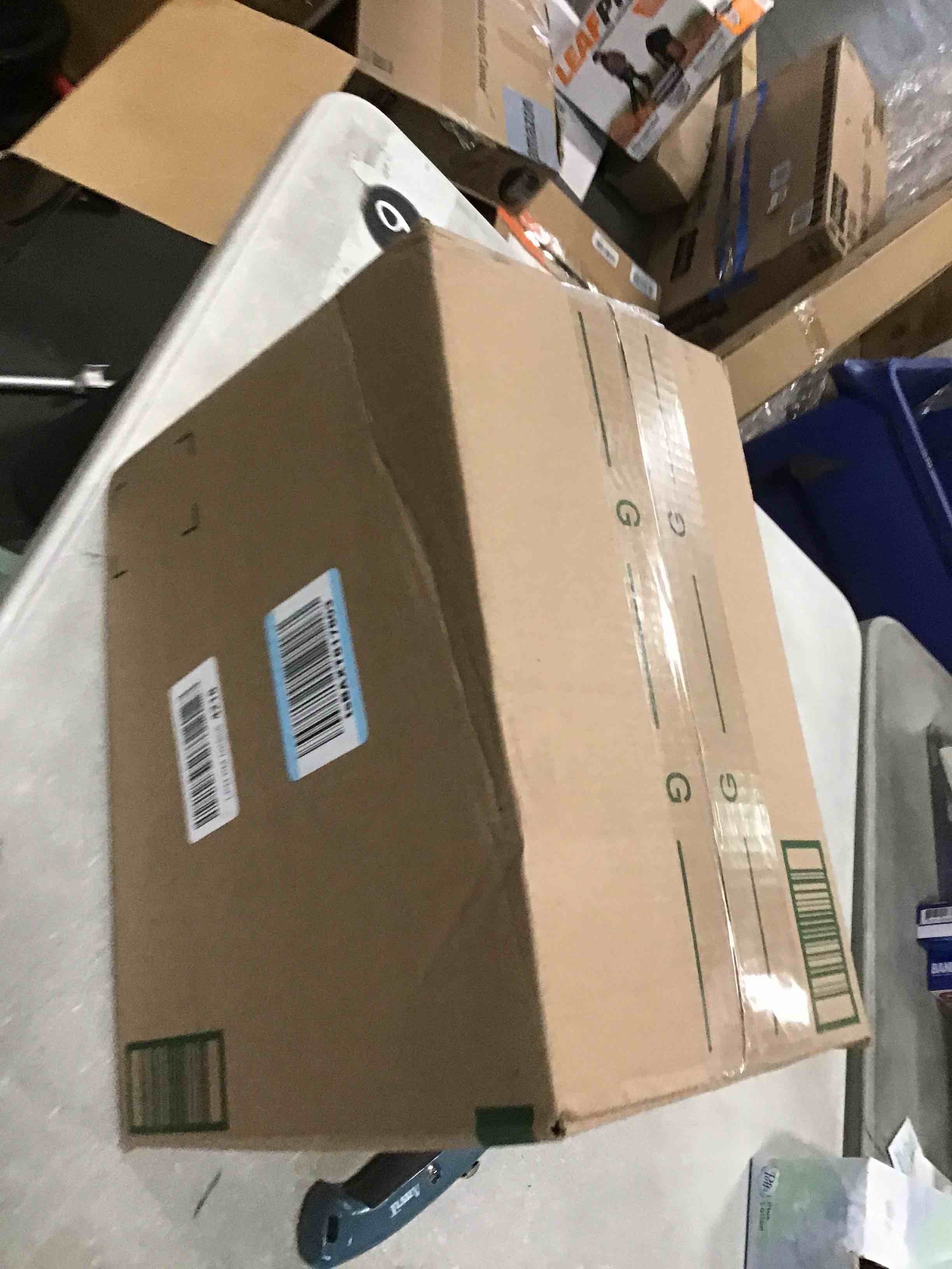 https://s3.amazonaws.com/lotting-images-prod/bidfta/PPE2233722_1737652005299.jpeg