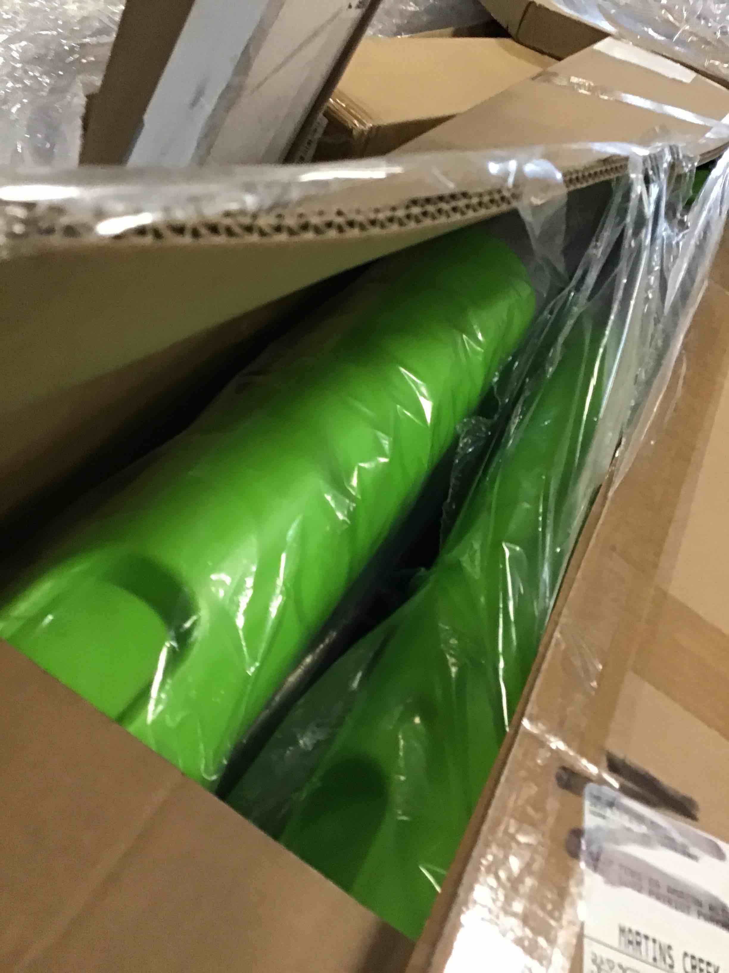 https://s3.amazonaws.com/lotting-images-prod/bidfta/PPE2234282_1737747577844.jpeg