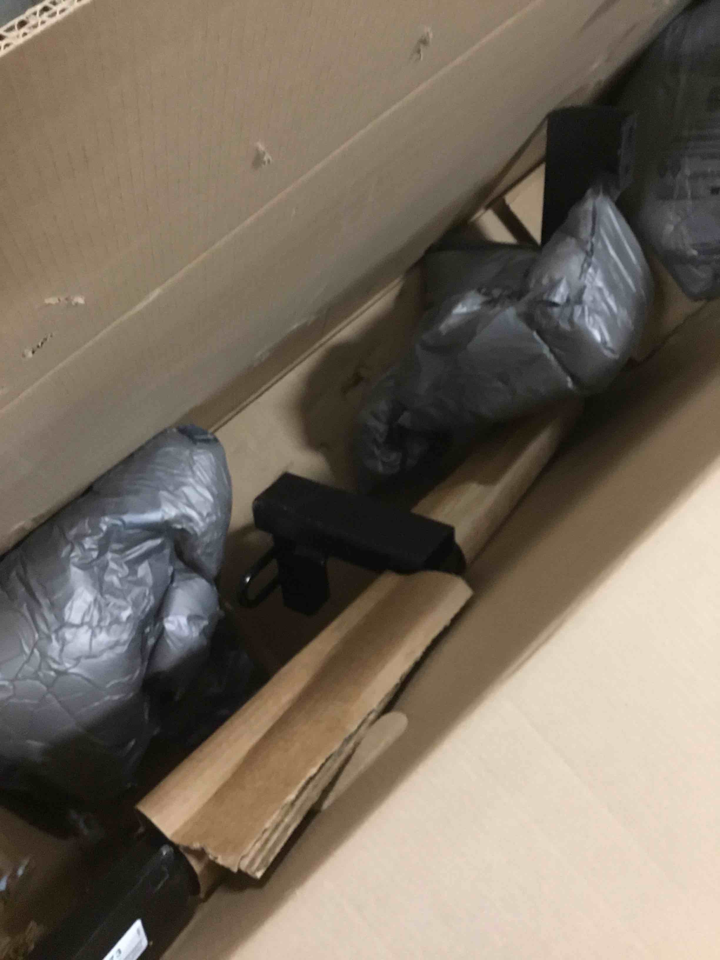 https://s3.amazonaws.com/lotting-images-prod/bidfta/PPE2234342_1737981214677.jpeg