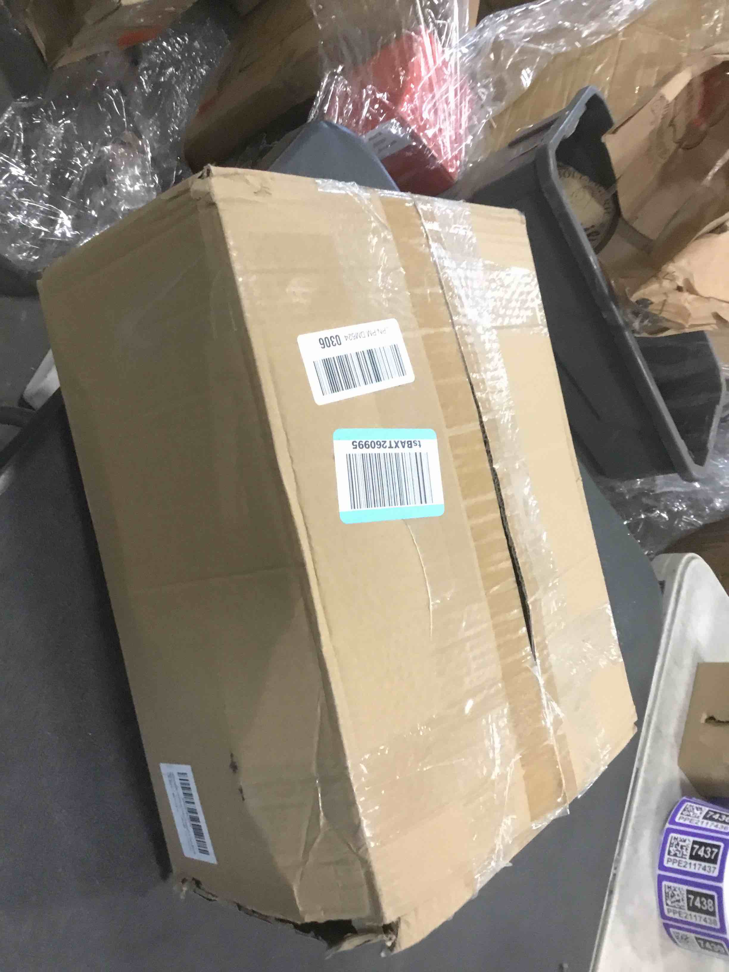 https://s3.amazonaws.com/lotting-images-prod/bidfta/PPE2234373_1737984856714.jpeg