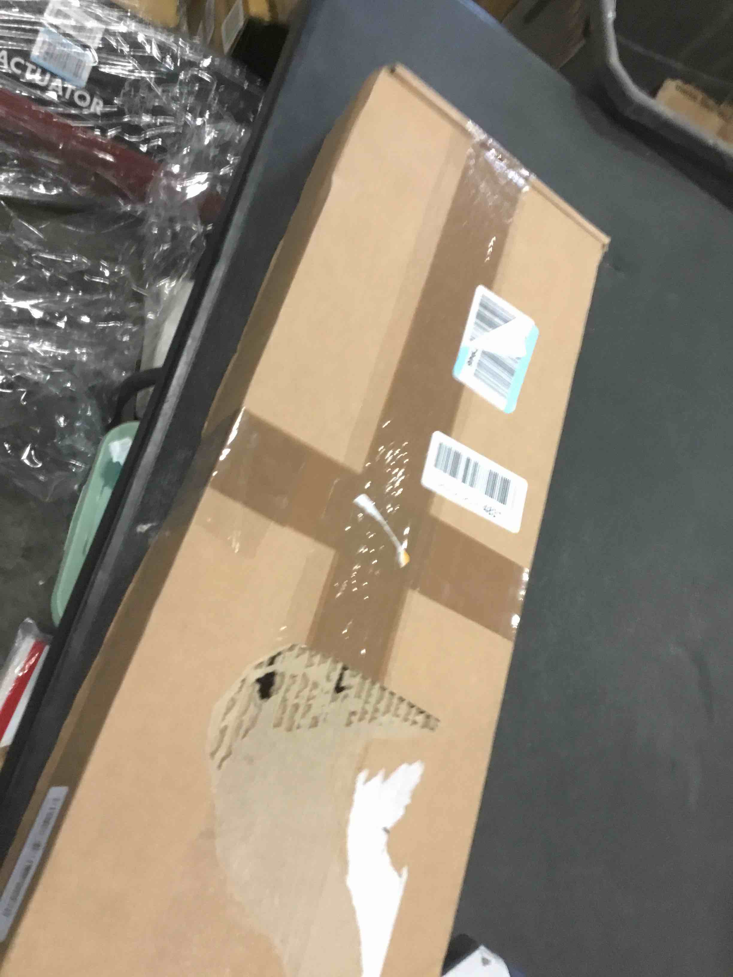 https://s3.amazonaws.com/lotting-images-prod/bidfta/PPE2234401_1737987591968.jpeg