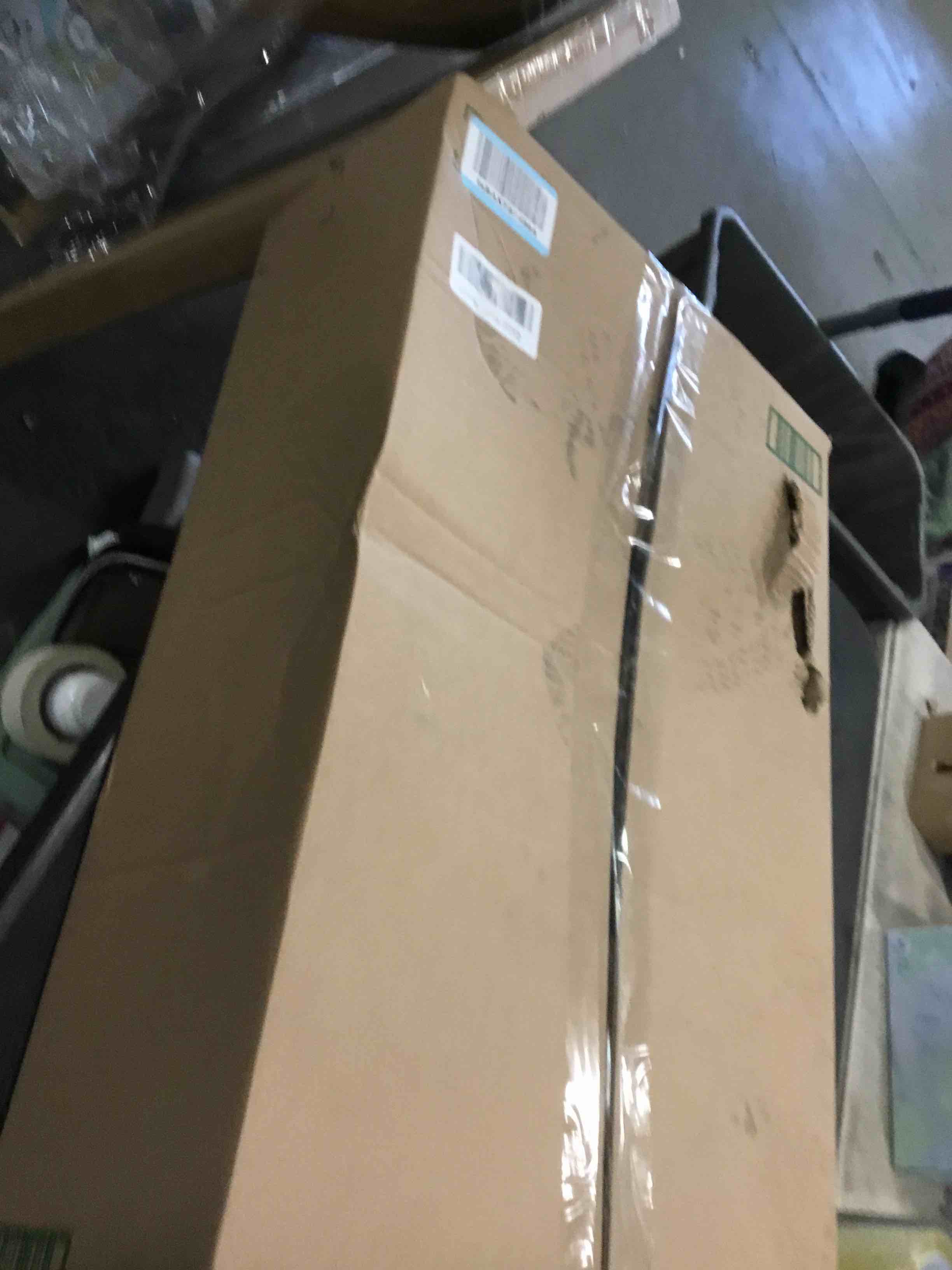 https://s3.amazonaws.com/lotting-images-prod/bidfta/PPE2234456_1737993357015.jpeg
