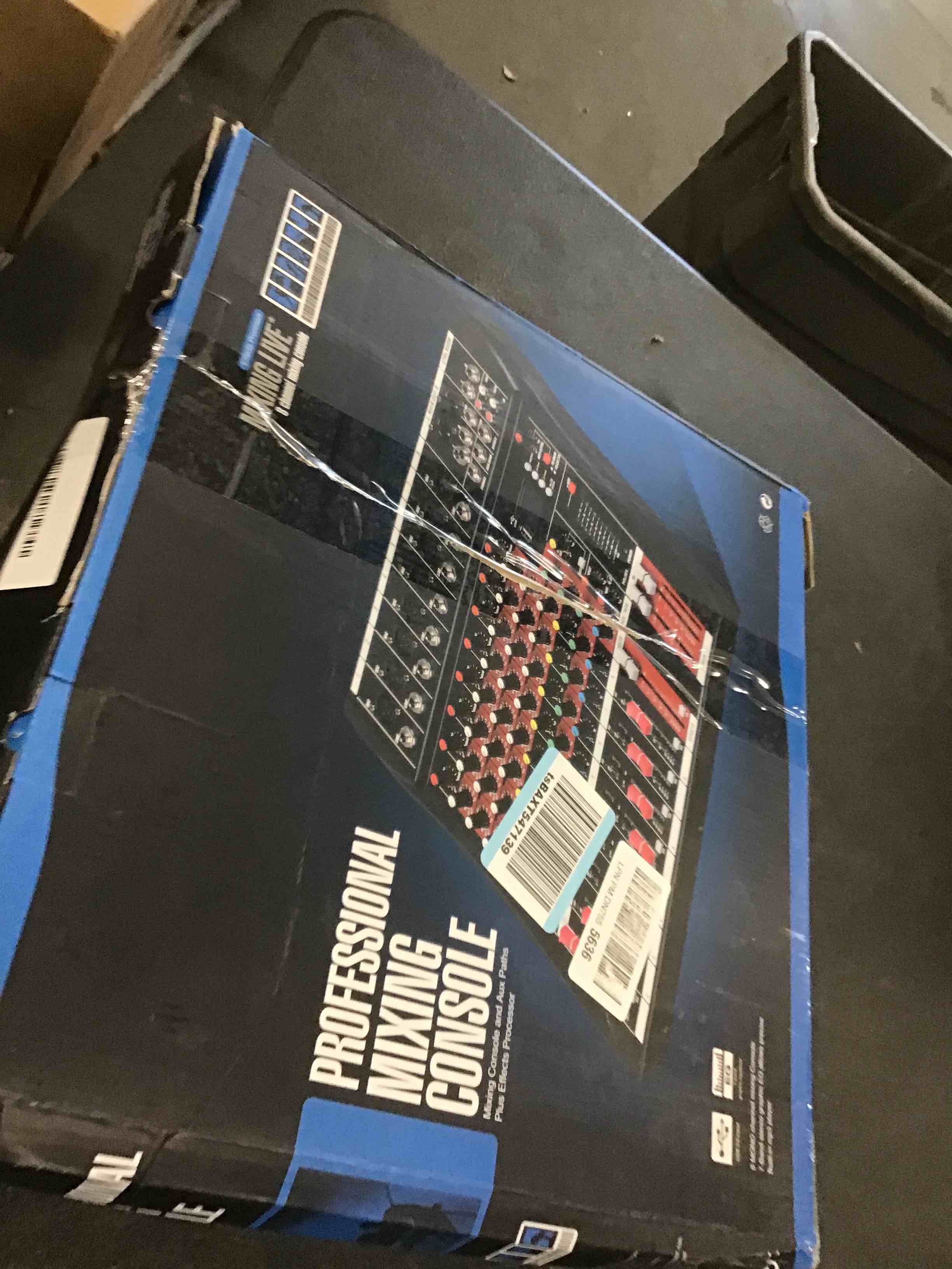 https://s3.amazonaws.com/lotting-images-prod/bidfta/PPE2234531_1737997703209.jpeg
