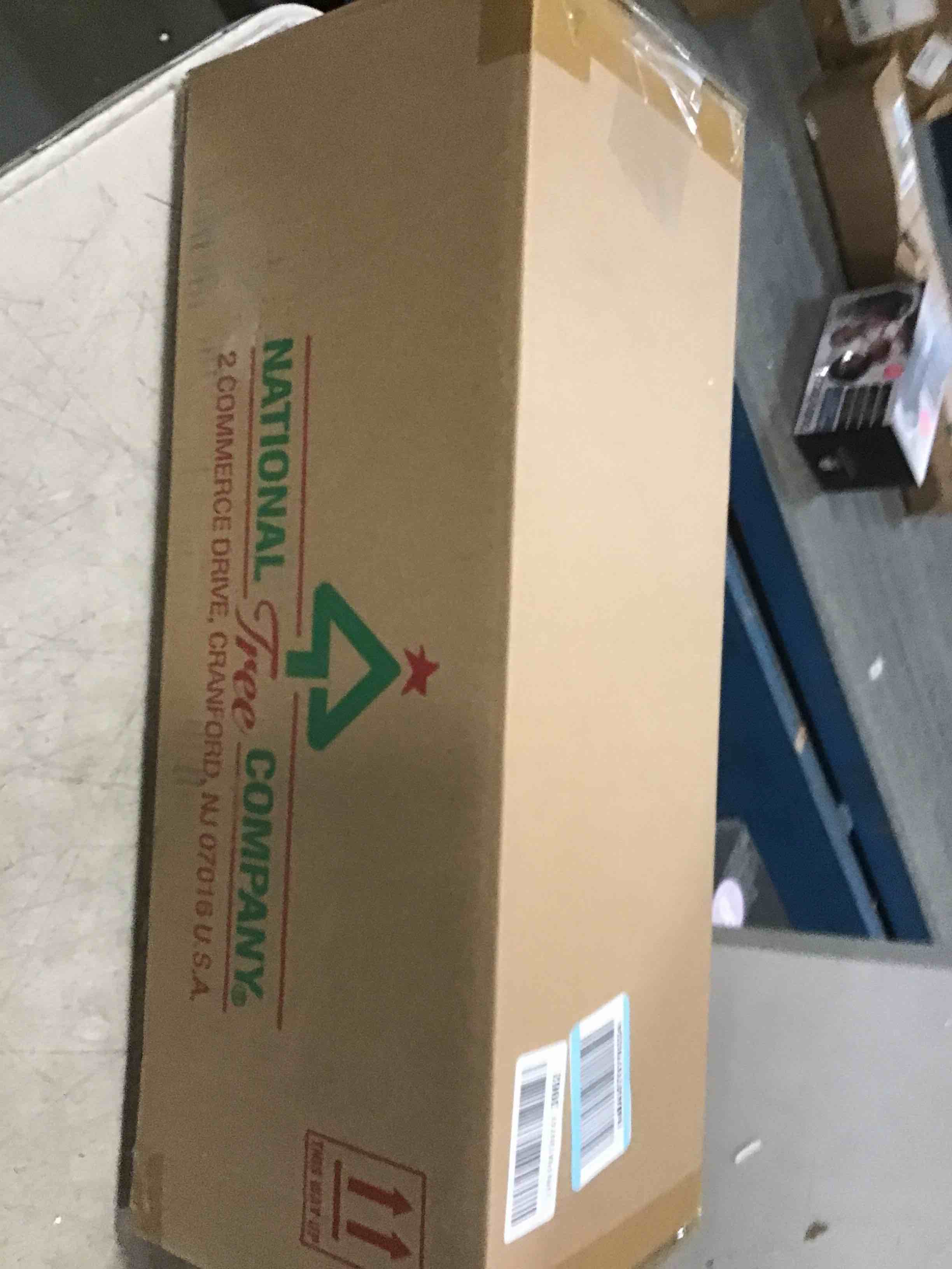 https://s3.amazonaws.com/lotting-images-prod/bidfta/PPE2234830_1738070835941.jpeg
