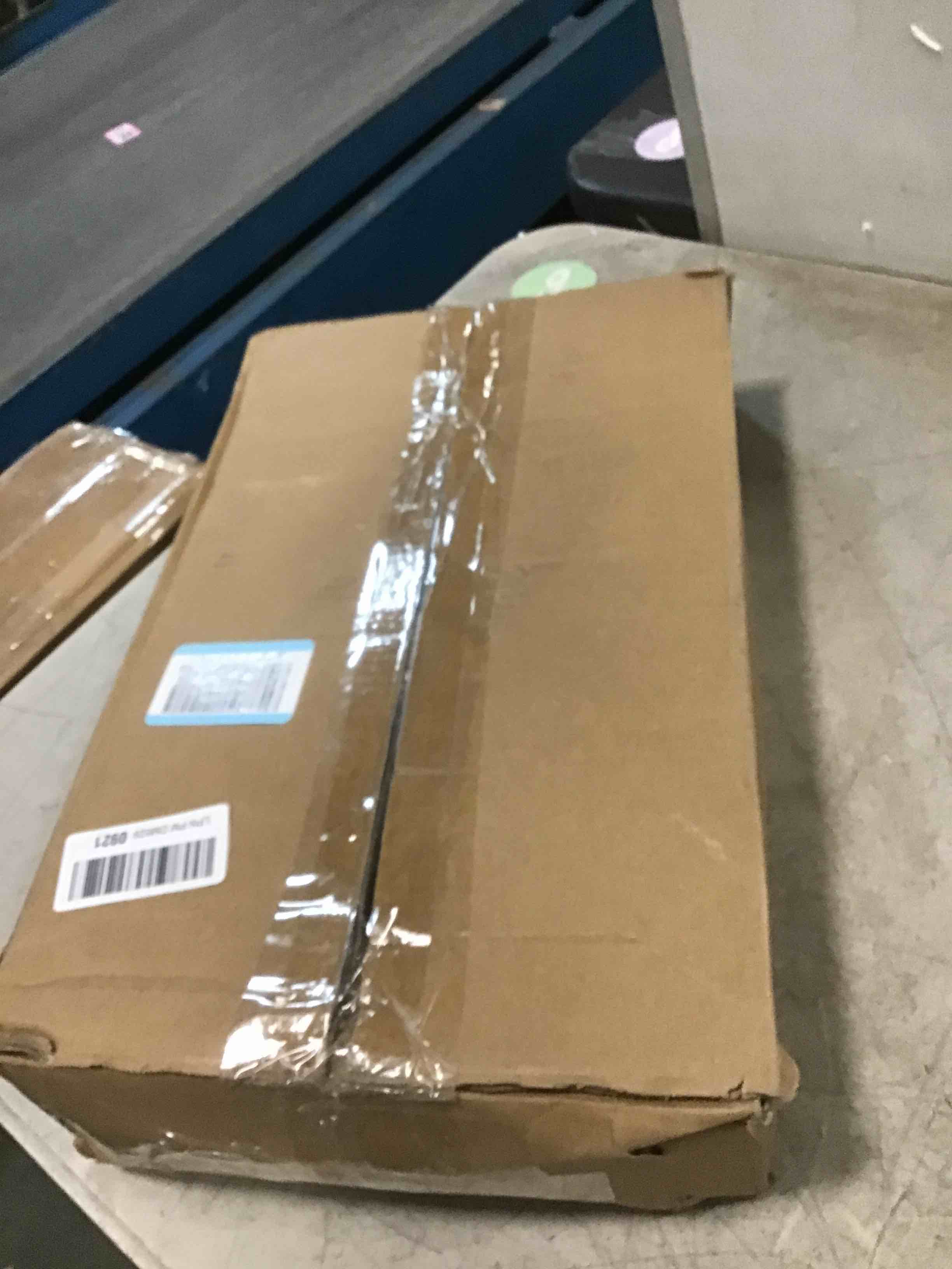 https://s3.amazonaws.com/lotting-images-prod/bidfta/PPE2234834_1738071024030.jpeg
