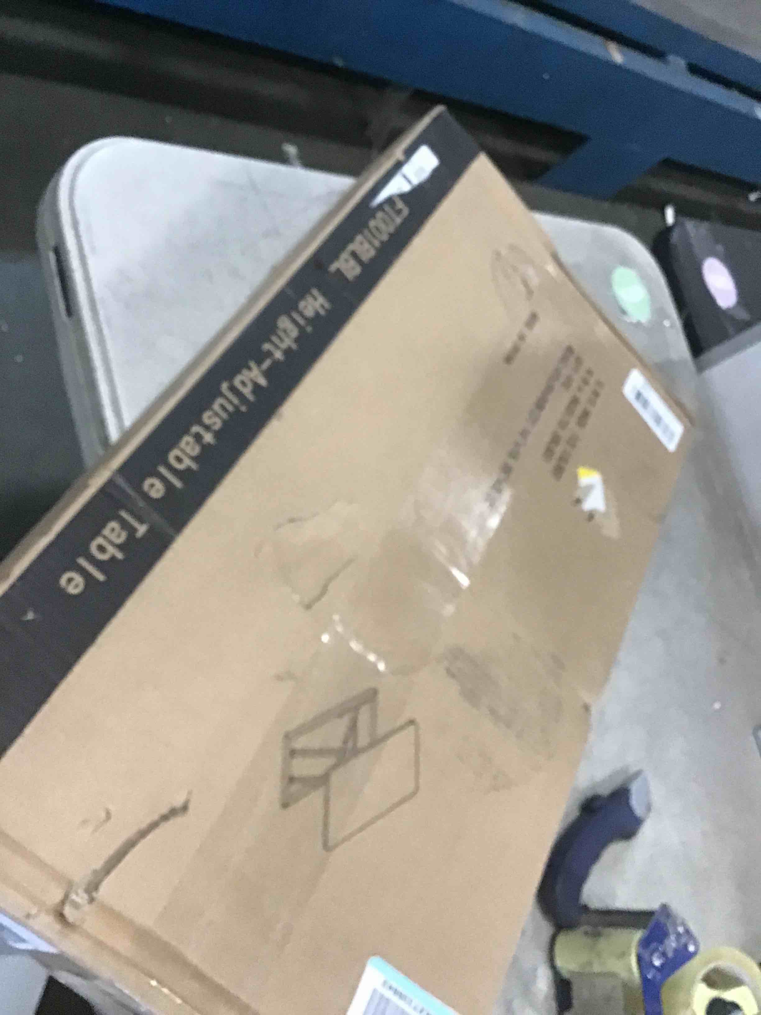 https://s3.amazonaws.com/lotting-images-prod/bidfta/PPE2234895_1738074246978.jpeg