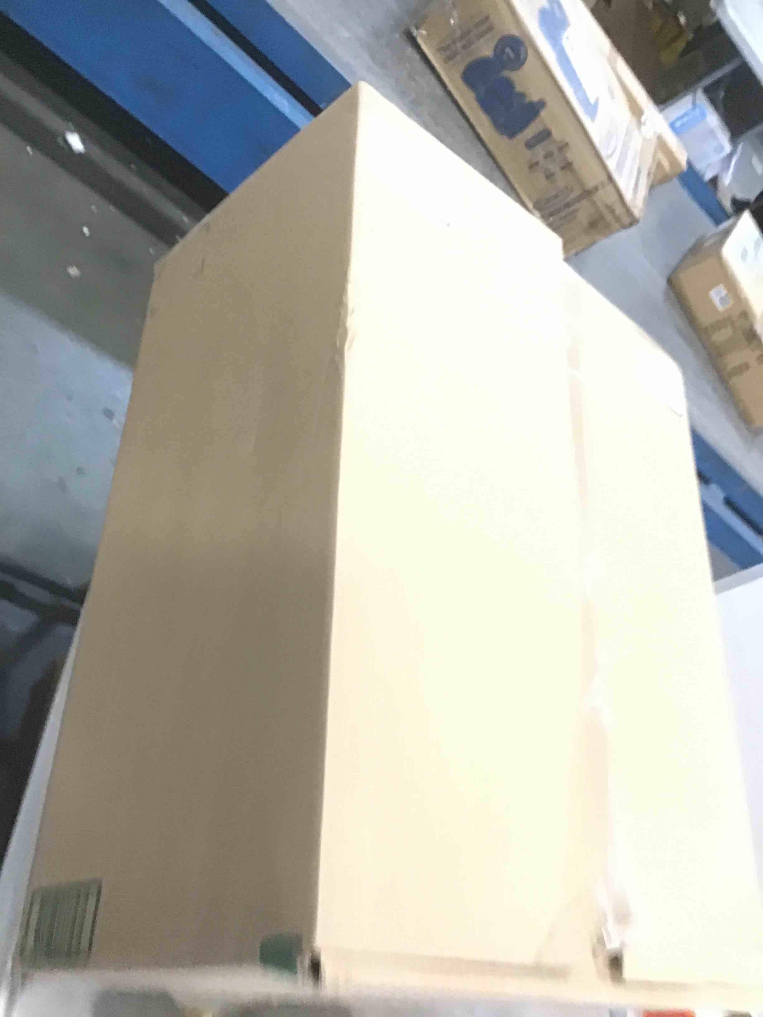 https://s3.amazonaws.com/lotting-images-prod/bidfta/PPE2234962_1738079076729.jpeg