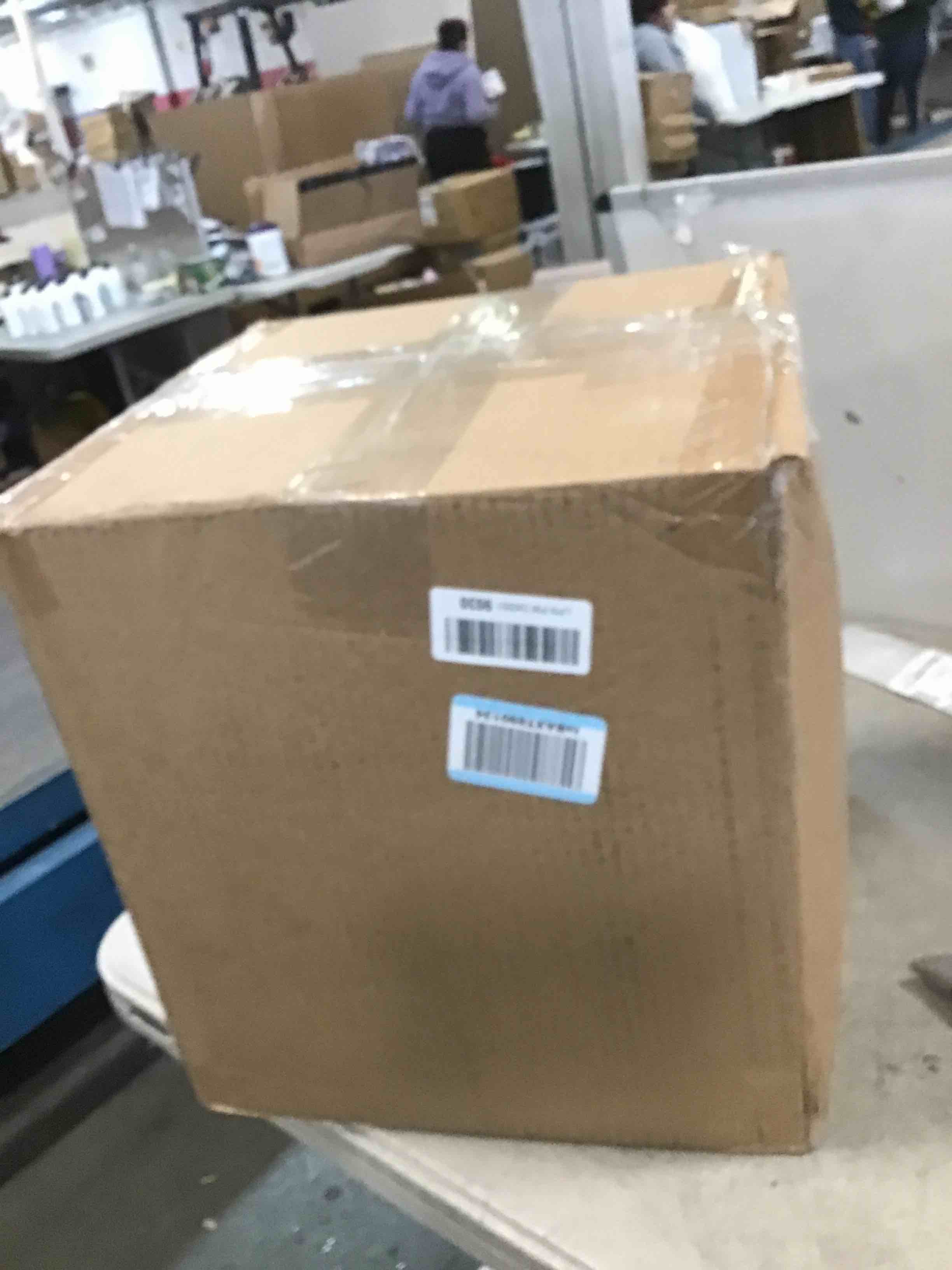 https://s3.amazonaws.com/lotting-images-prod/bidfta/PPE2235190_1738094014989.jpeg