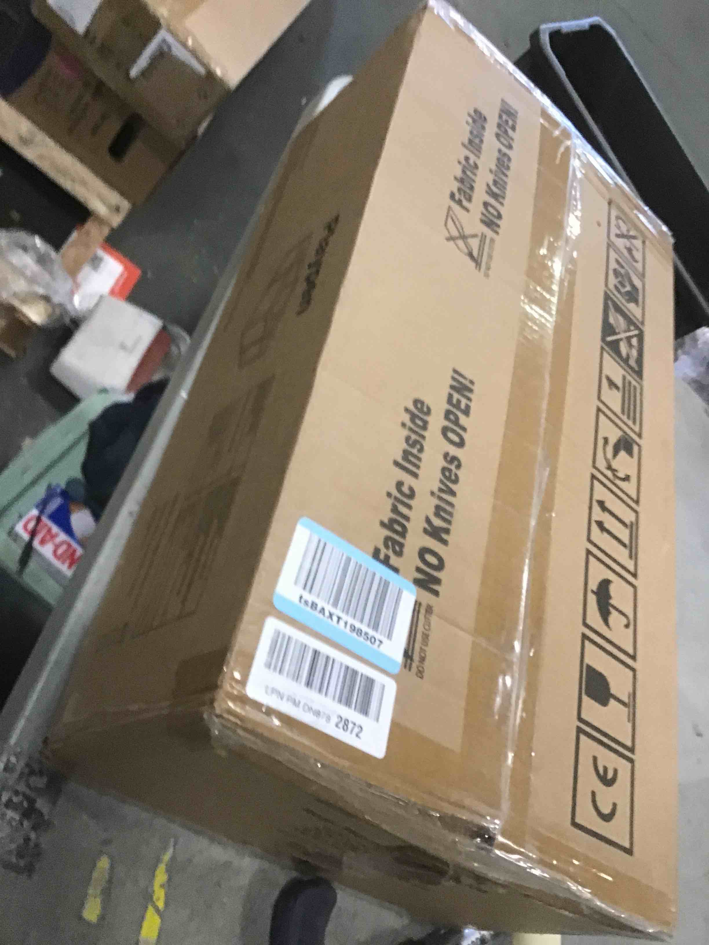 https://s3.amazonaws.com/lotting-images-prod/bidfta/PPE2235651_1738180604322.jpeg