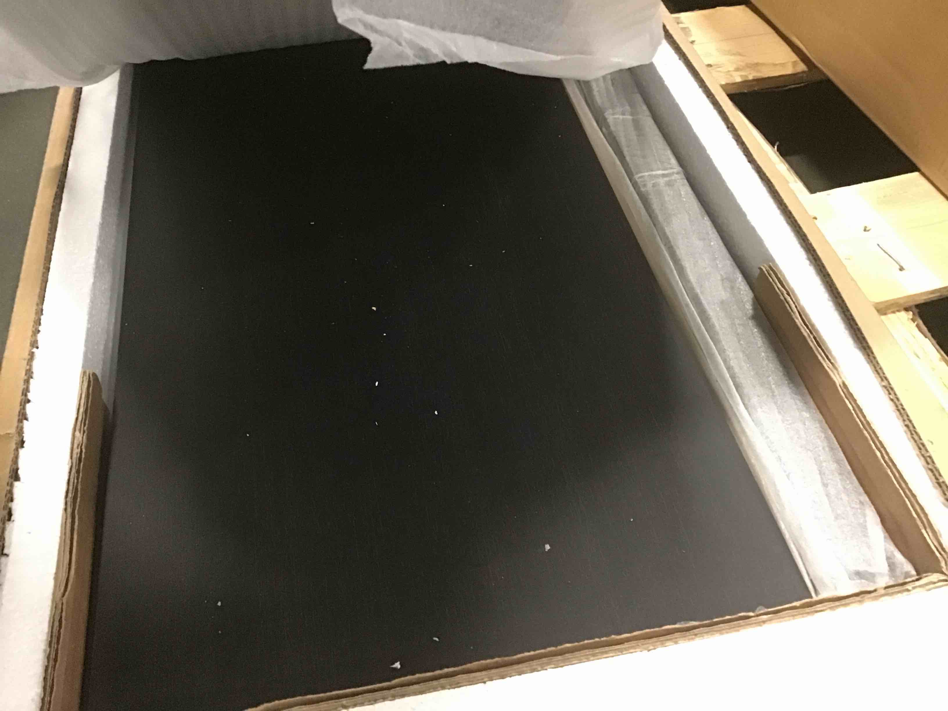https://s3.amazonaws.com/lotting-images-prod/bidfta/PPE2237556_1739468869415.jpeg