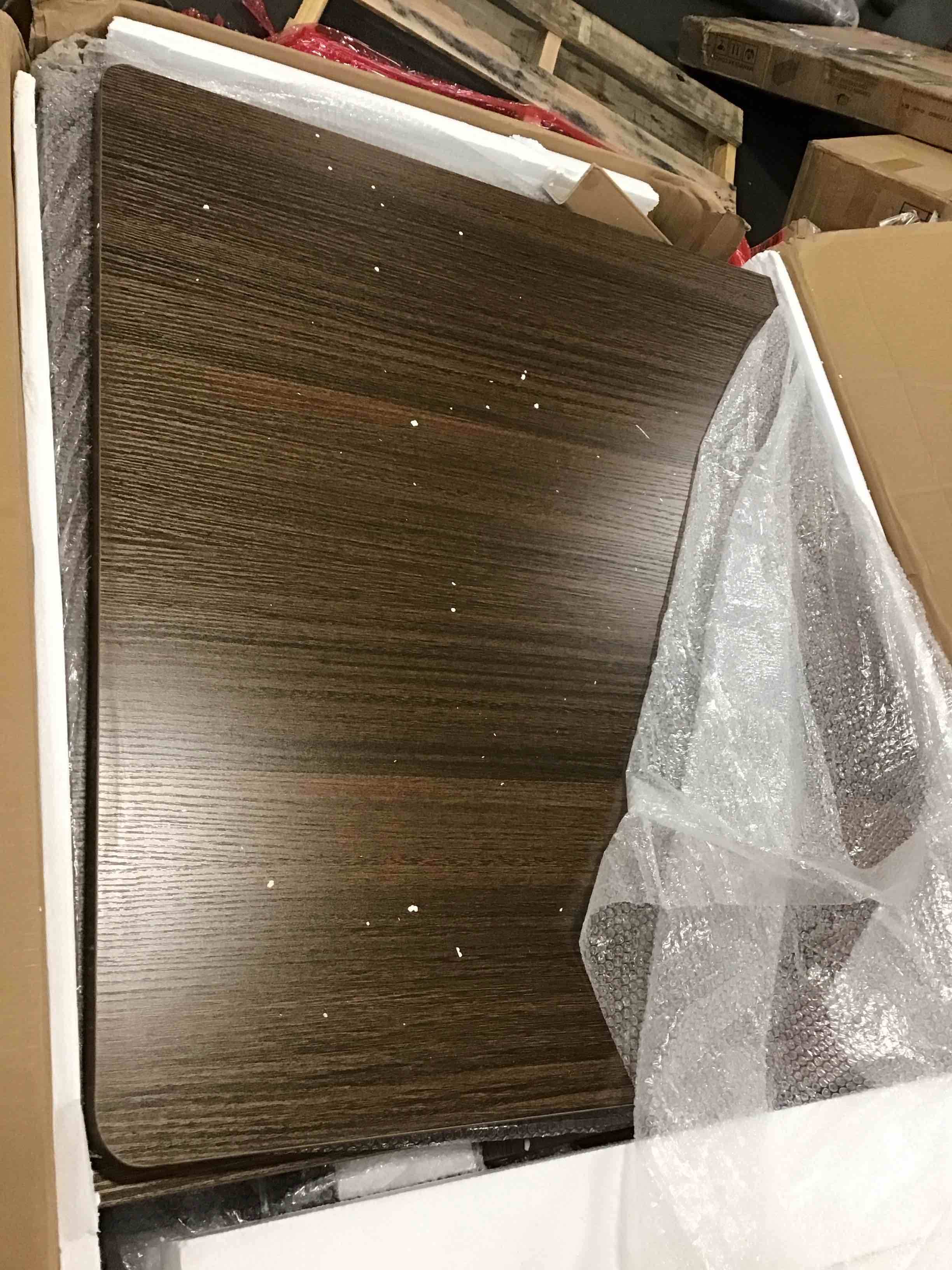 https://s3.amazonaws.com/lotting-images-prod/bidfta/PPE2237943_1739912748751.jpeg