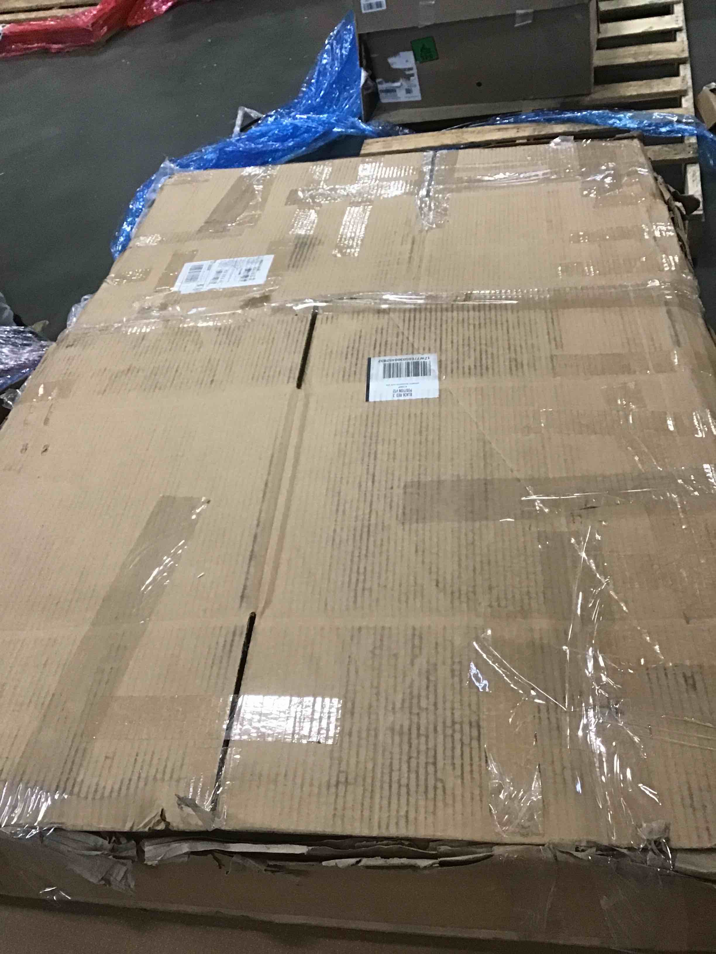 https://s3.amazonaws.com/lotting-images-prod/bidfta/PPE2238035_1740057590308.jpeg