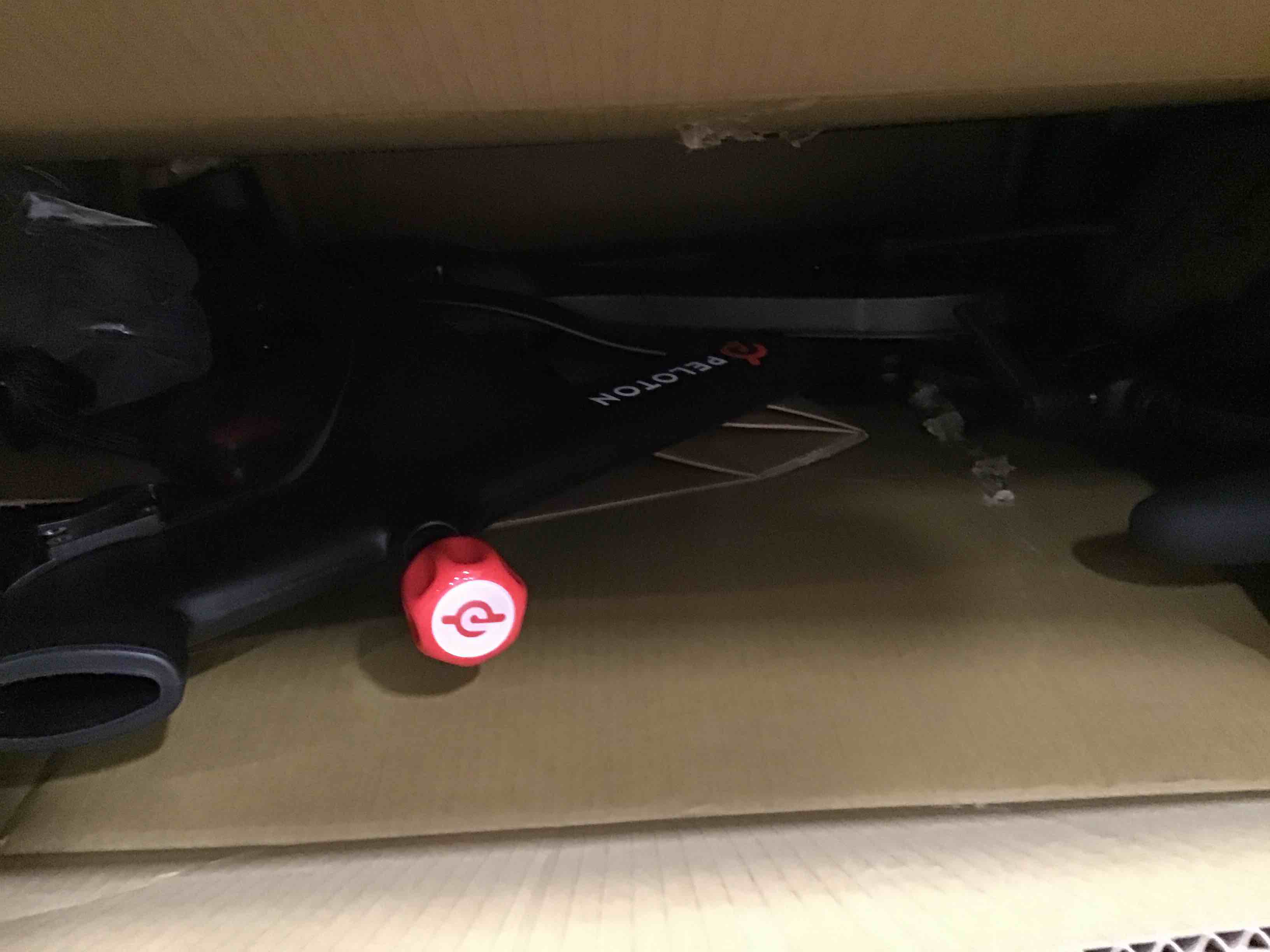 https://s3.amazonaws.com/lotting-images-prod/bidfta/PPE2238512_1740585750108.jpeg