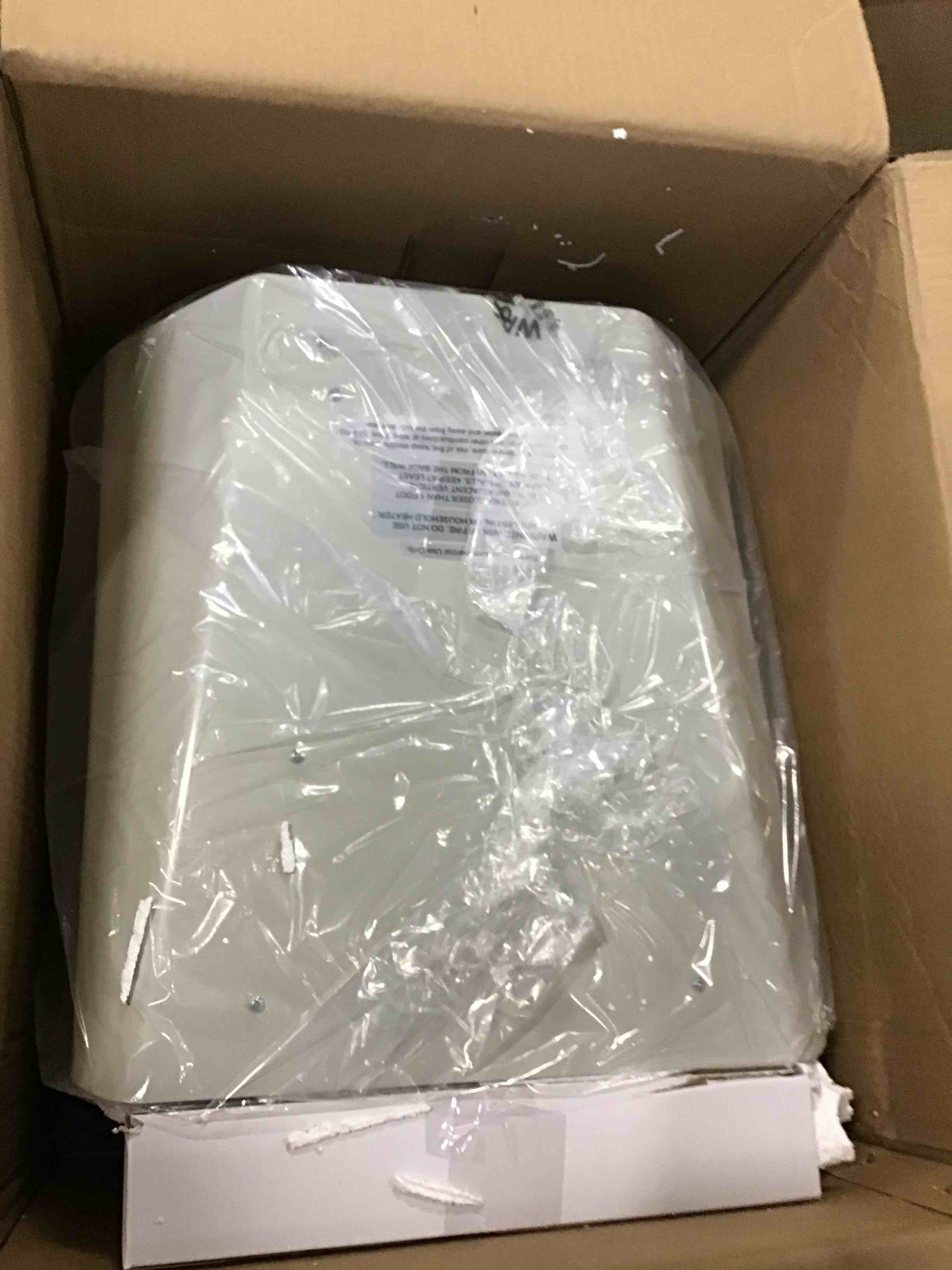 https://s3.amazonaws.com/lotting-images-prod/bidfta/PPE2238519_1740587465727.jpeg