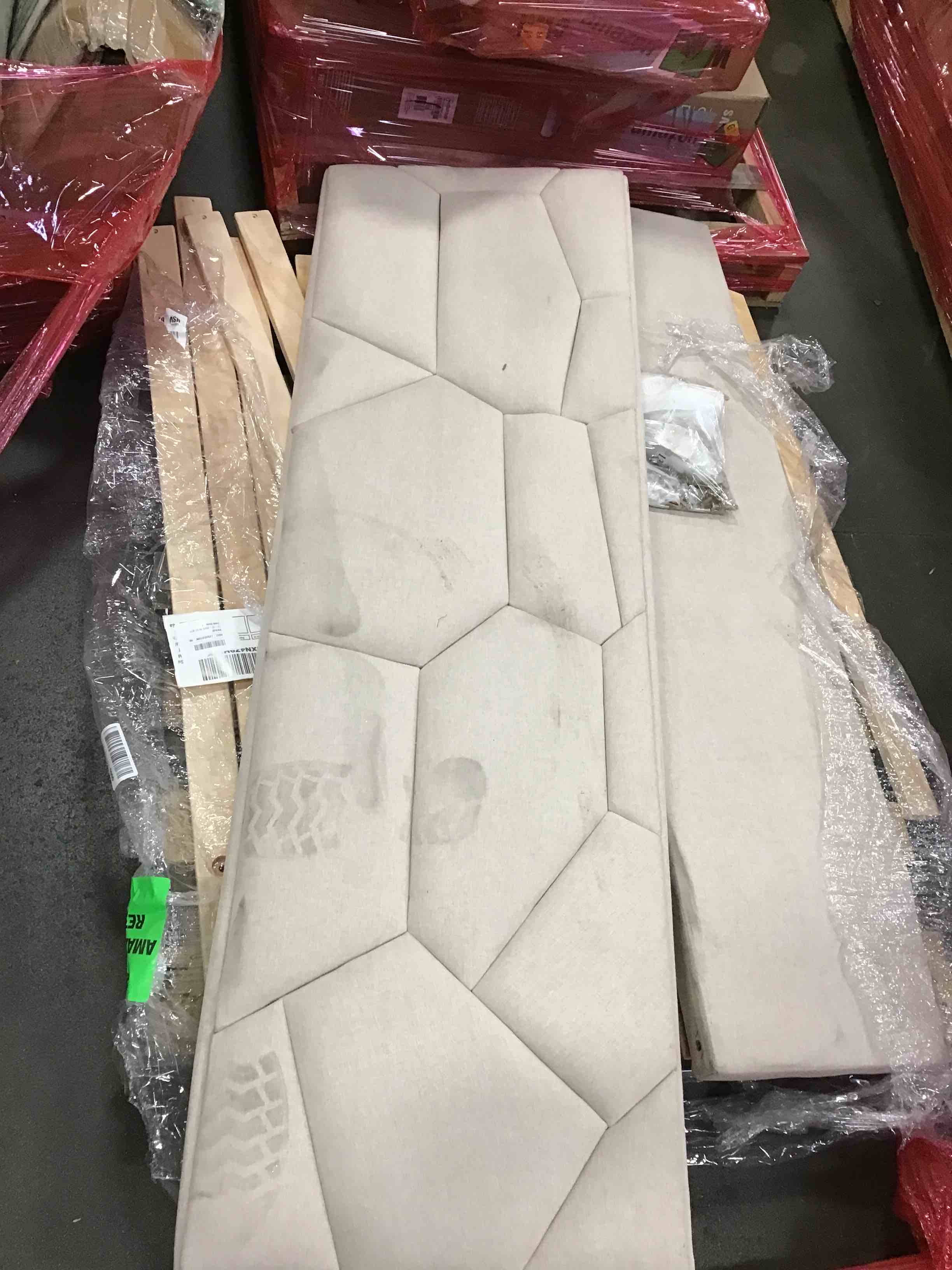 ( incomplete)Full Platform Bed with Twin Size Trundle and 2 Storage Drawers, Linen Upholstered Full Size Bed Frame with Brick Pattern Headboard, Full Storage Bed with Trundle for Bedroom (Beige)