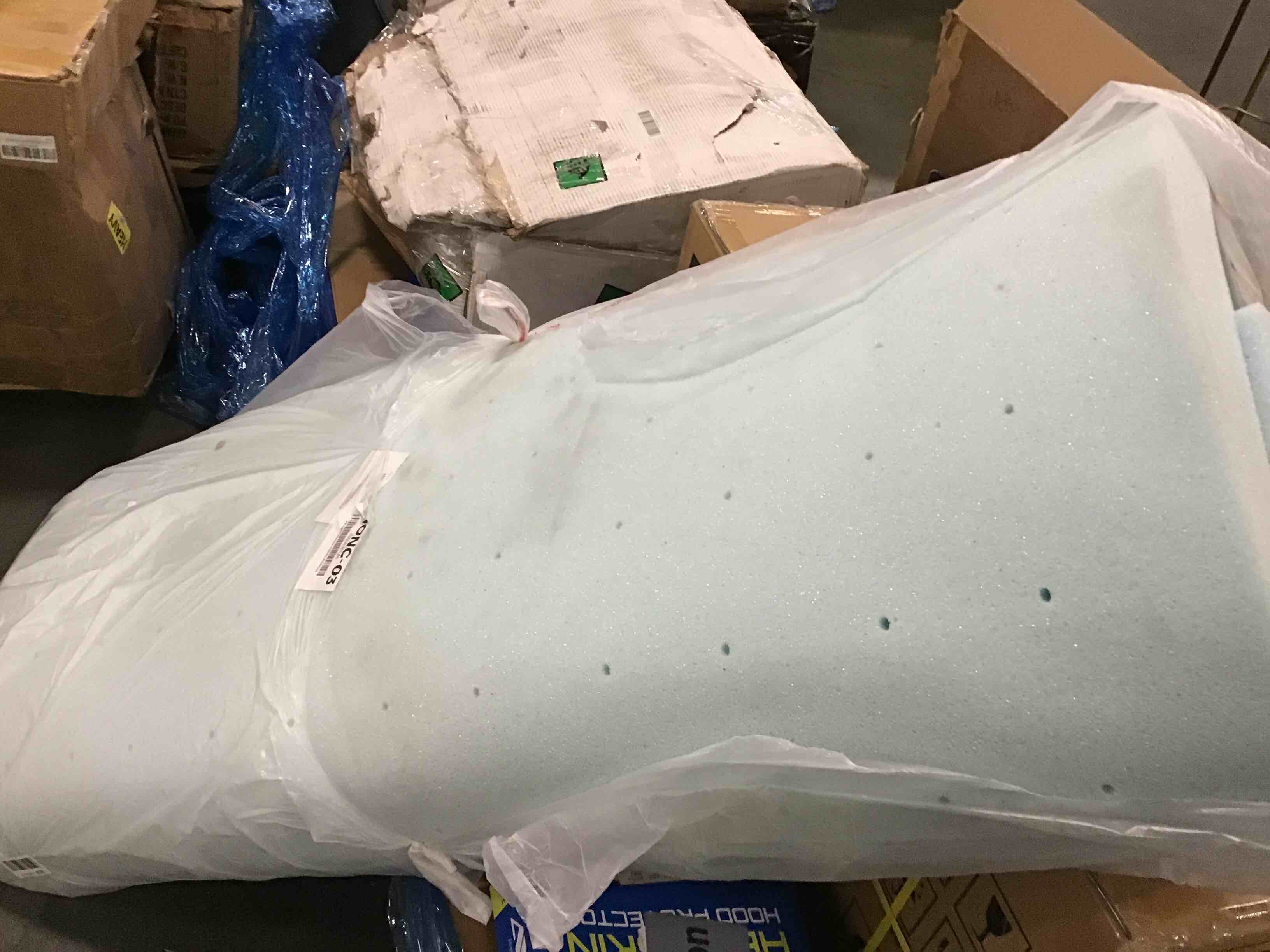 https://s3.amazonaws.com/lotting-images-prod/bidfta/PPE2238959_1741094765610.jpeg