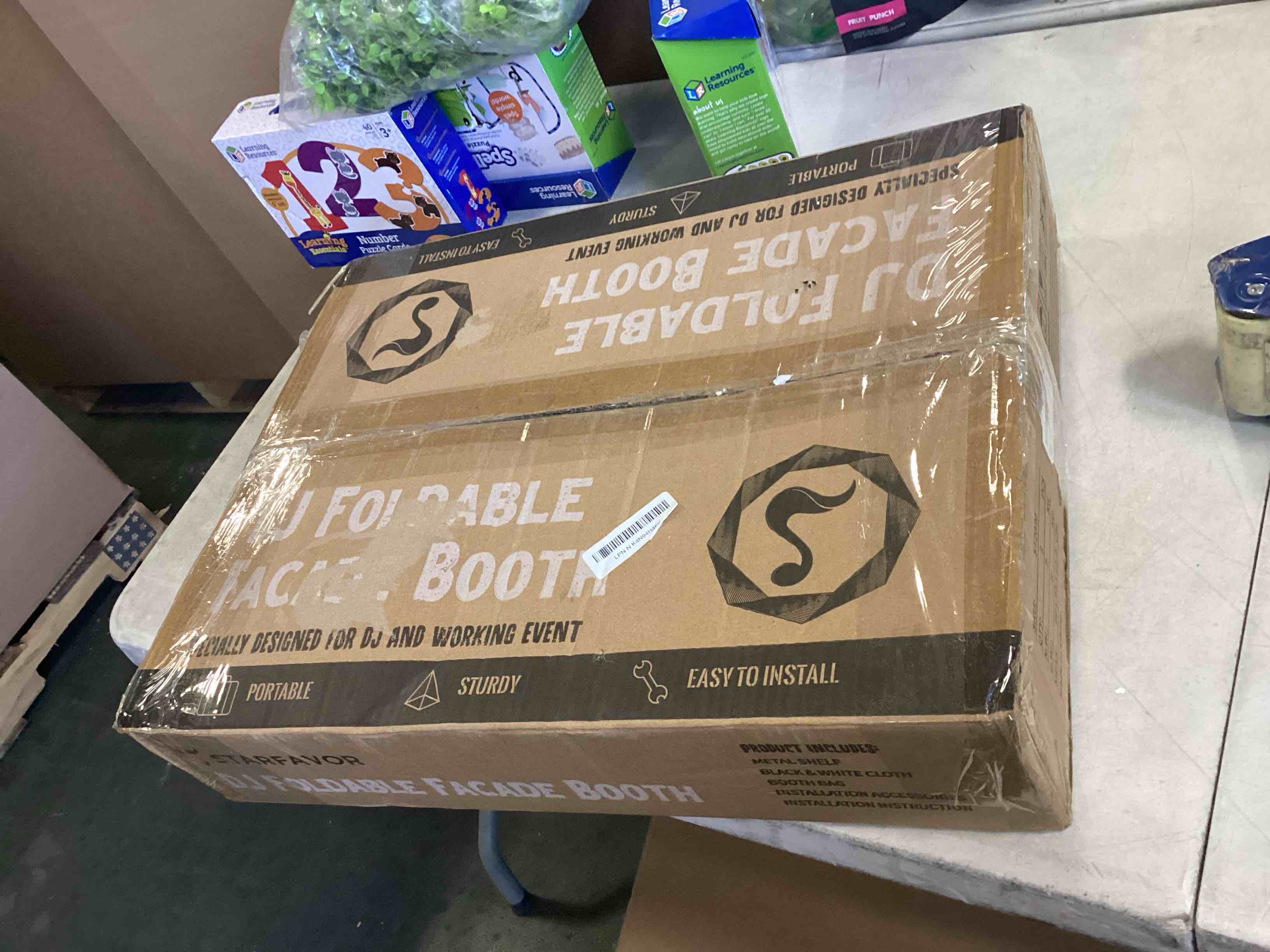 https://s3.amazonaws.com/lotting-images-prod/bidfta/PPE2239588_1738943079799.jpeg