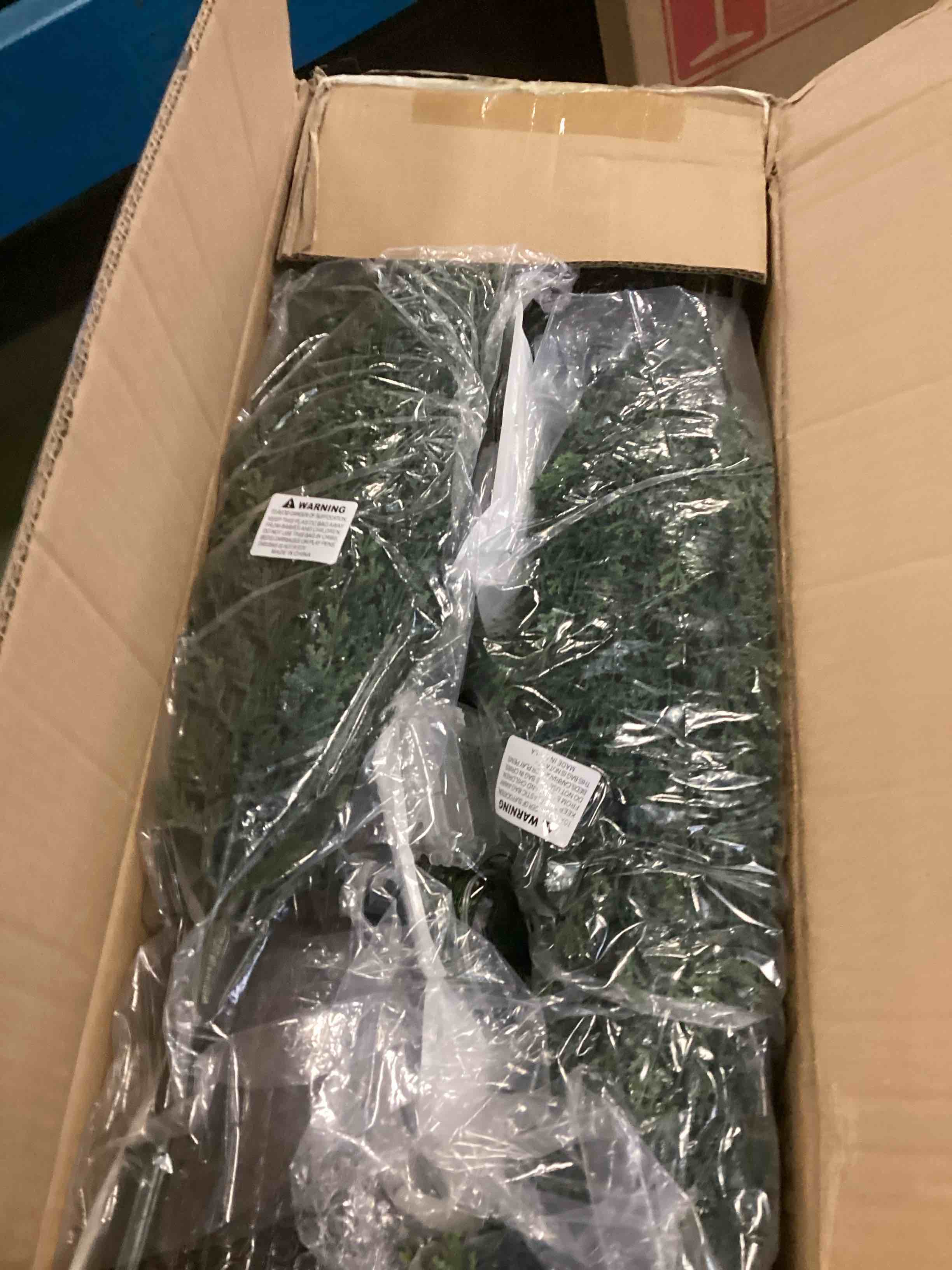 https://s3.amazonaws.com/lotting-images-prod/bidfta/PPE2239855_1739975949900.jpeg