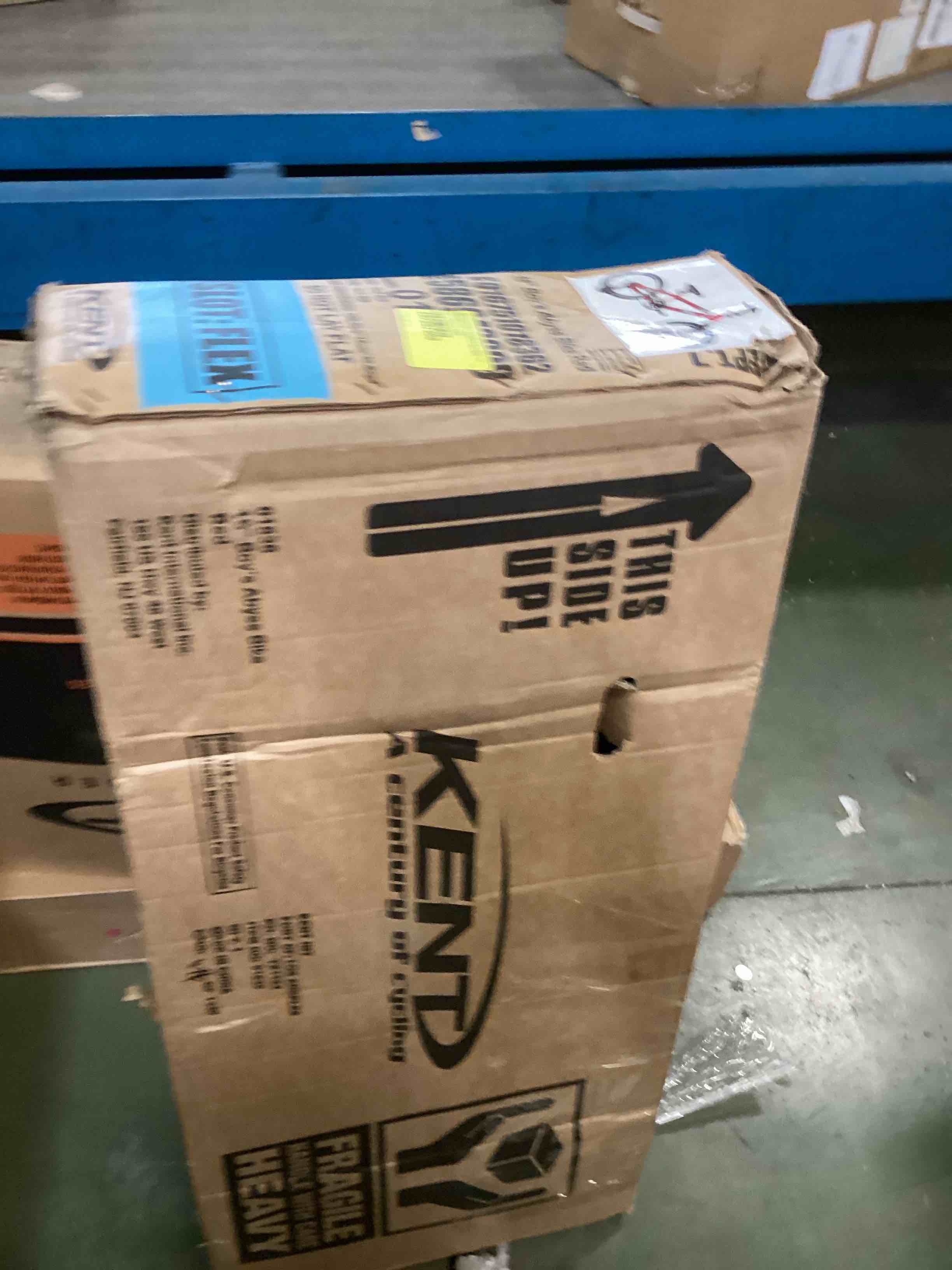 https://s3.amazonaws.com/lotting-images-prod/bidfta/PPE2240147_1740077720689.jpeg