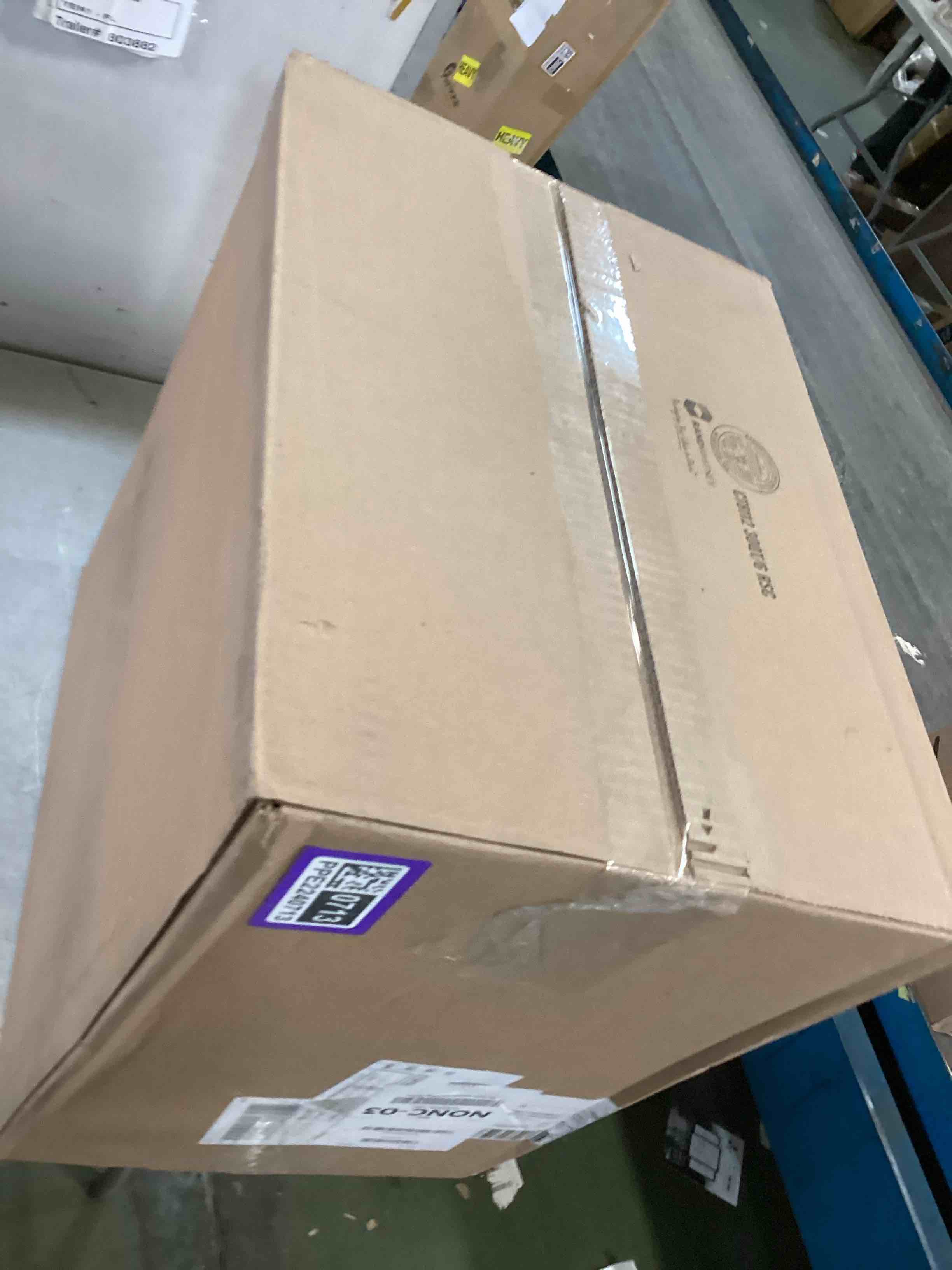 https://s3.amazonaws.com/lotting-images-prod/bidfta/PPE2240713_1740585190022.jpeg