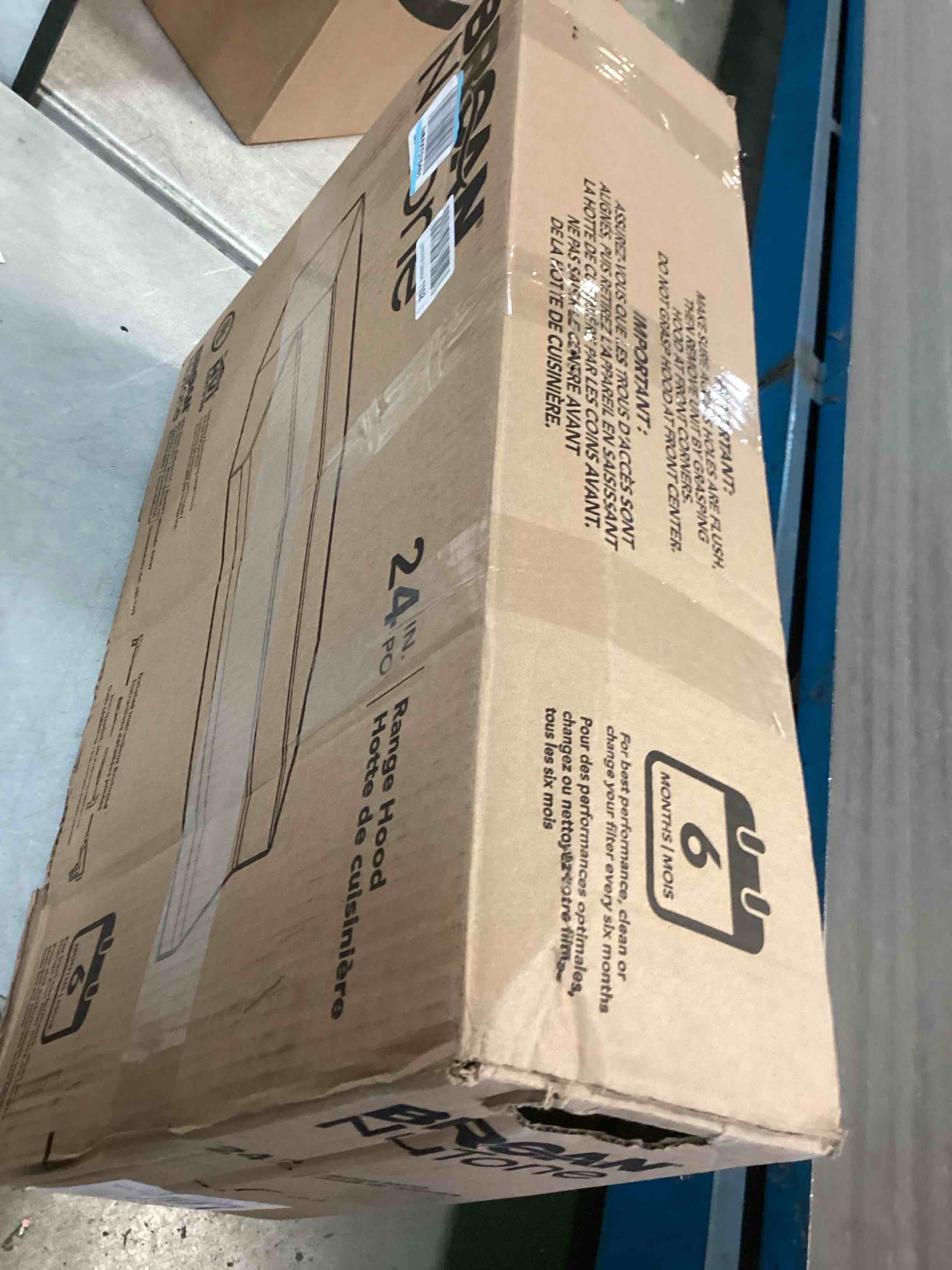 https://s3.amazonaws.com/lotting-images-prod/bidfta/PPE2241180_1740761994518.jpeg