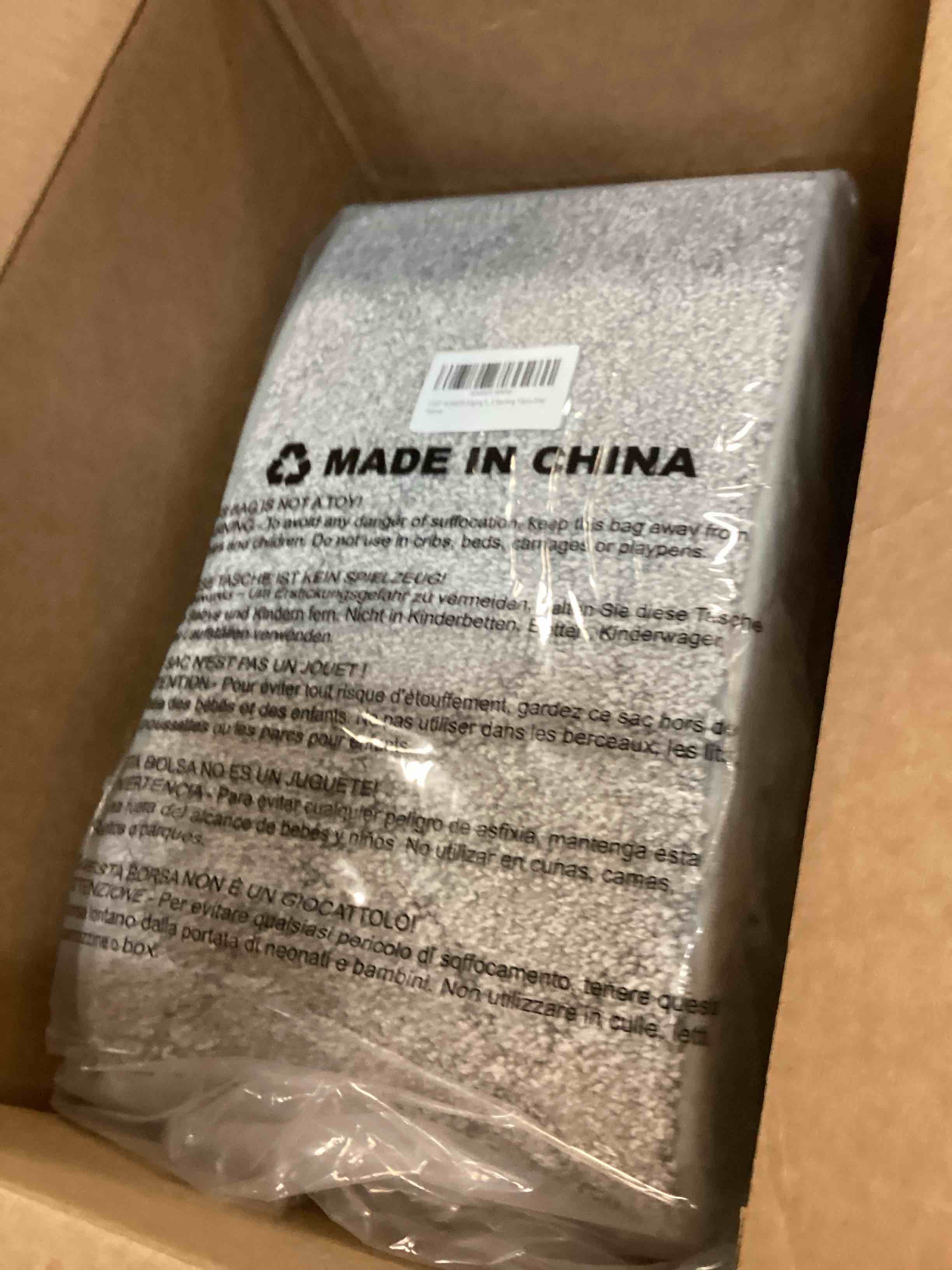 https://s3.amazonaws.com/lotting-images-prod/bidfta/PPE2241379_1741019860691.jpeg