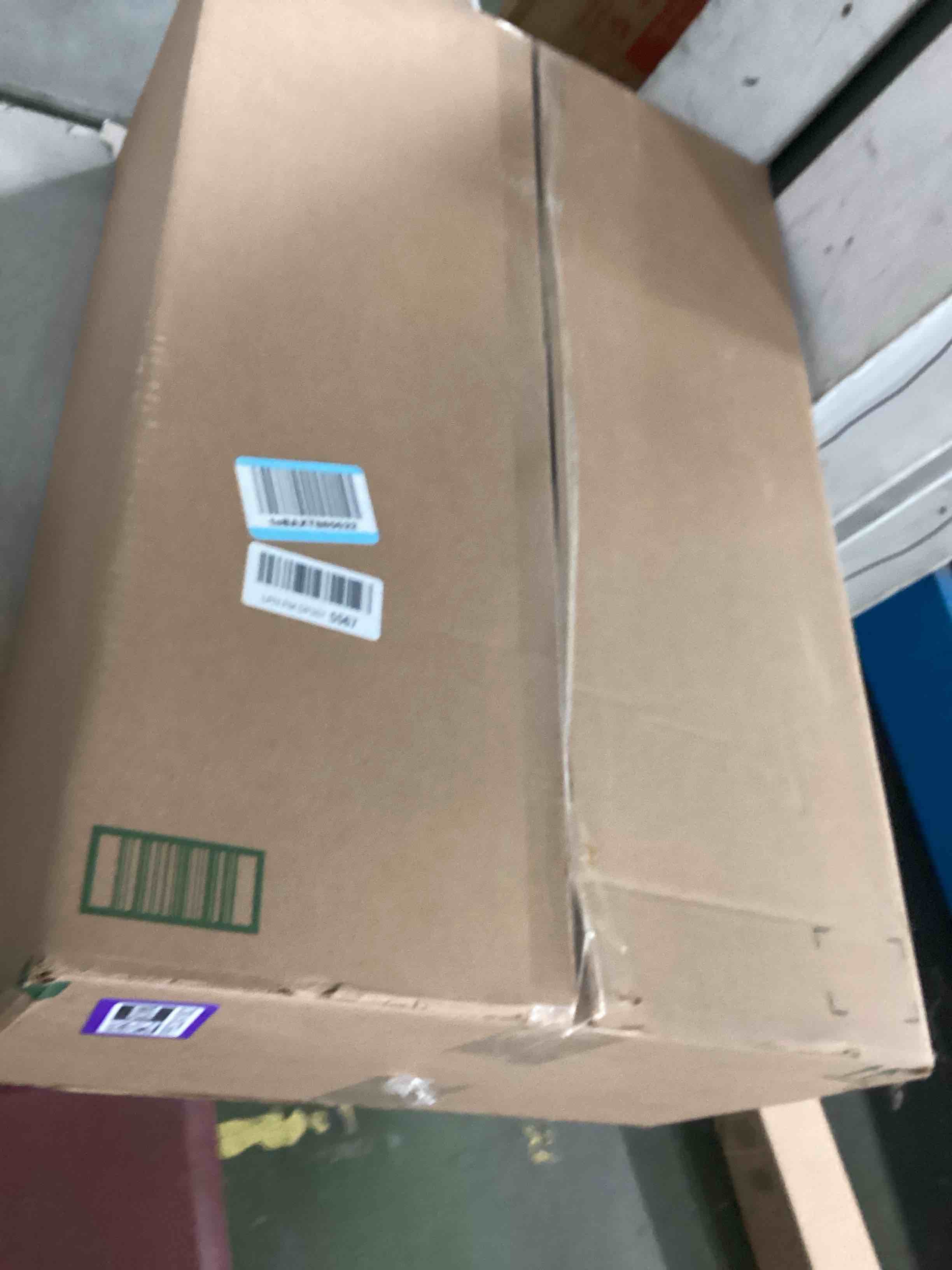 https://s3.amazonaws.com/lotting-images-prod/bidfta/PPE2241802_1741784044414.jpeg