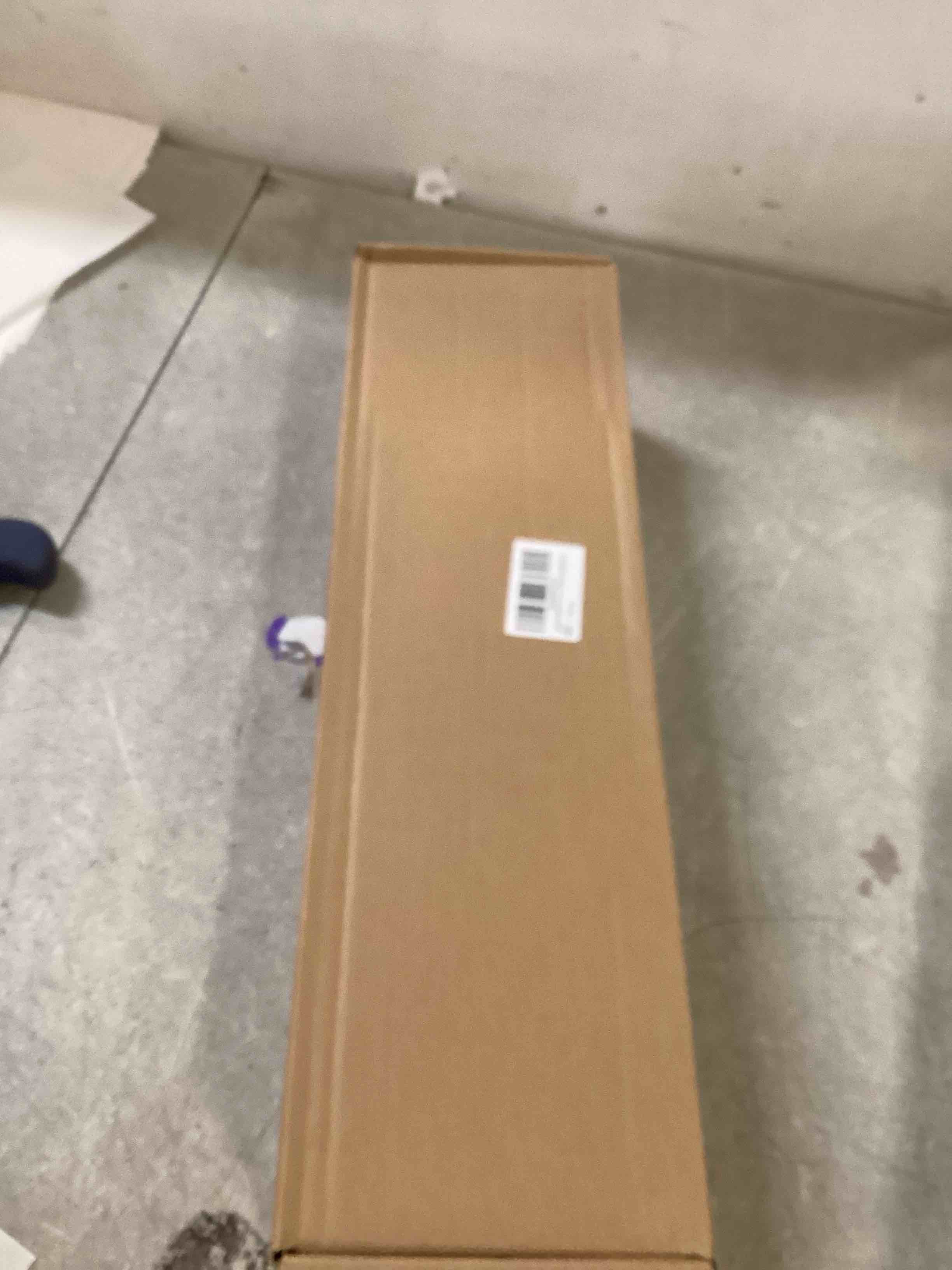 https://s3.amazonaws.com/lotting-images-prod/bidfta/PPE2242060_1738090127654.jpeg