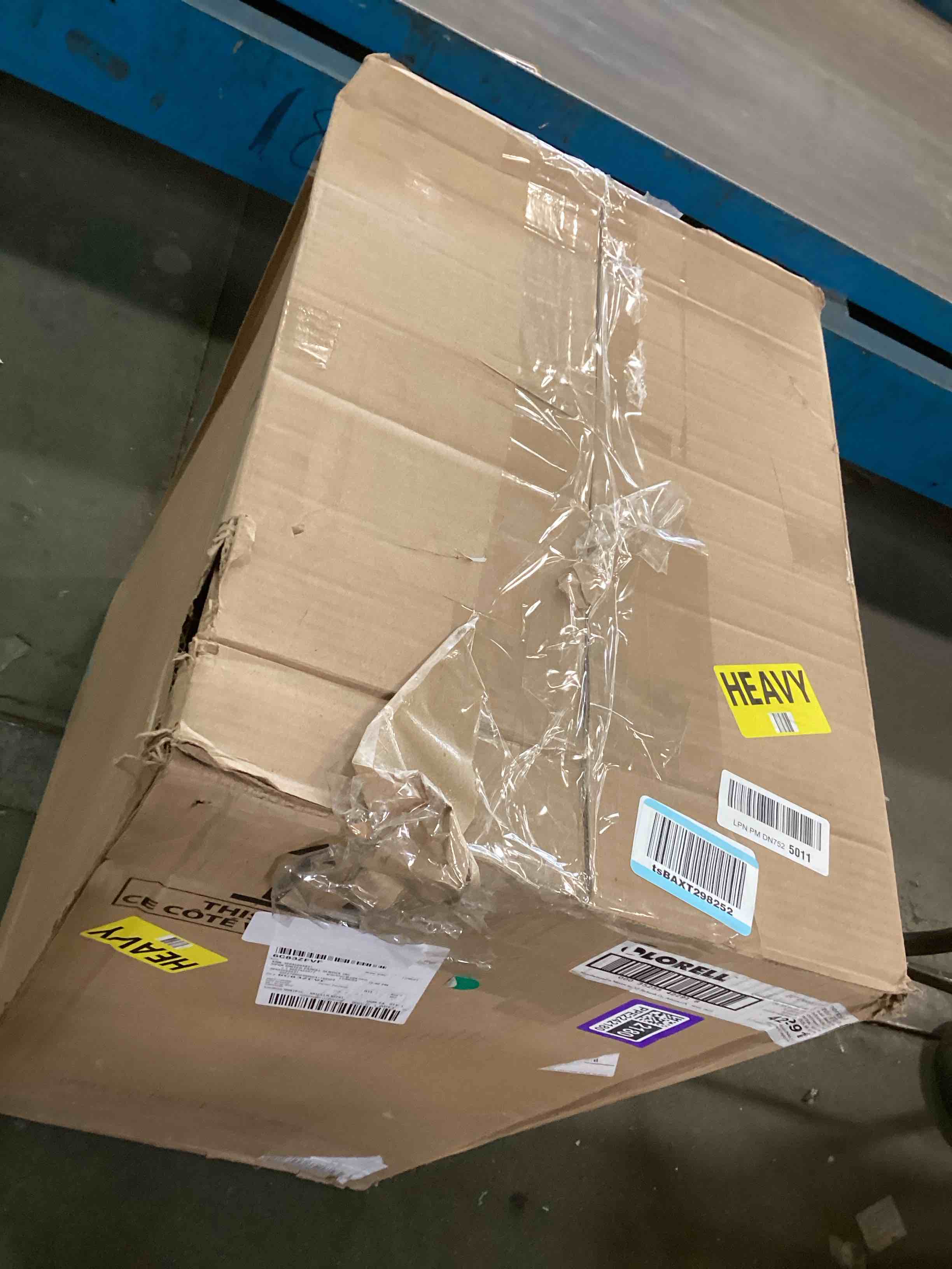 https://s3.amazonaws.com/lotting-images-prod/bidfta/PPE2242180_1738250666150.jpeg
