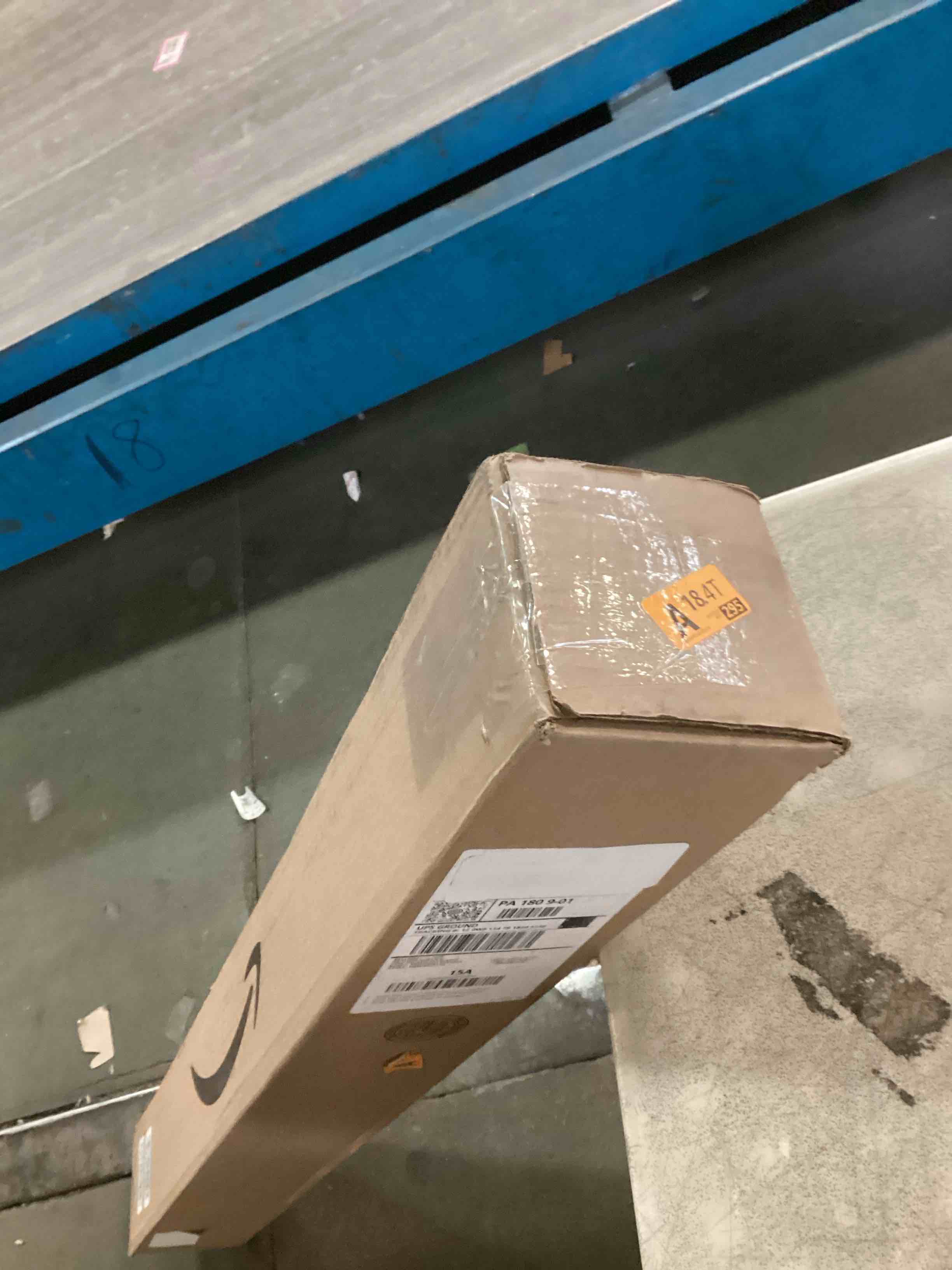 https://s3.amazonaws.com/lotting-images-prod/bidfta/PPE2242189_1738251726951.jpeg