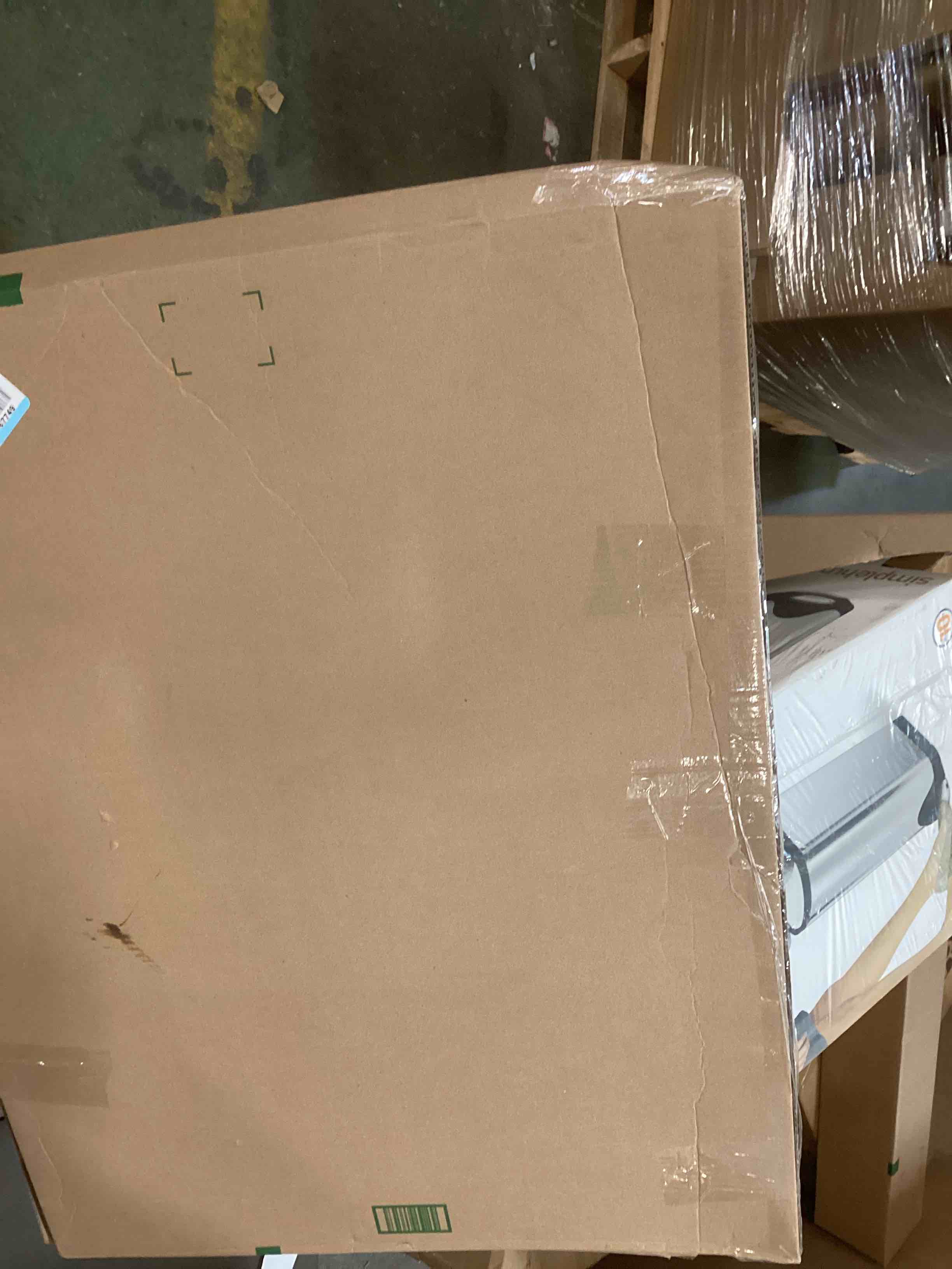 https://s3.amazonaws.com/lotting-images-prod/bidfta/PPE2242731_1738608266547.jpeg
