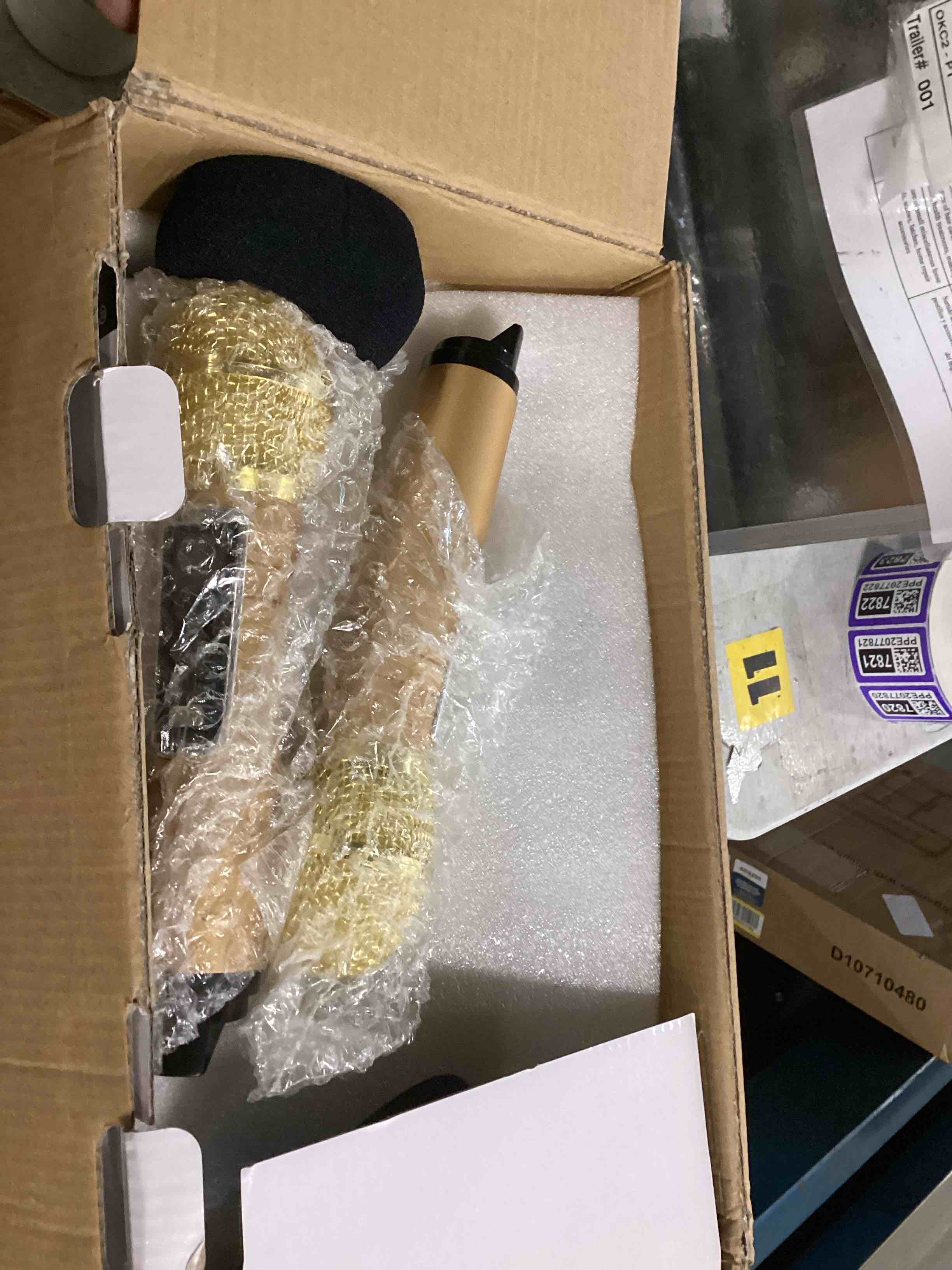 https://s3.amazonaws.com/lotting-images-prod/bidfta/PPE2243918_1738934983113.jpeg