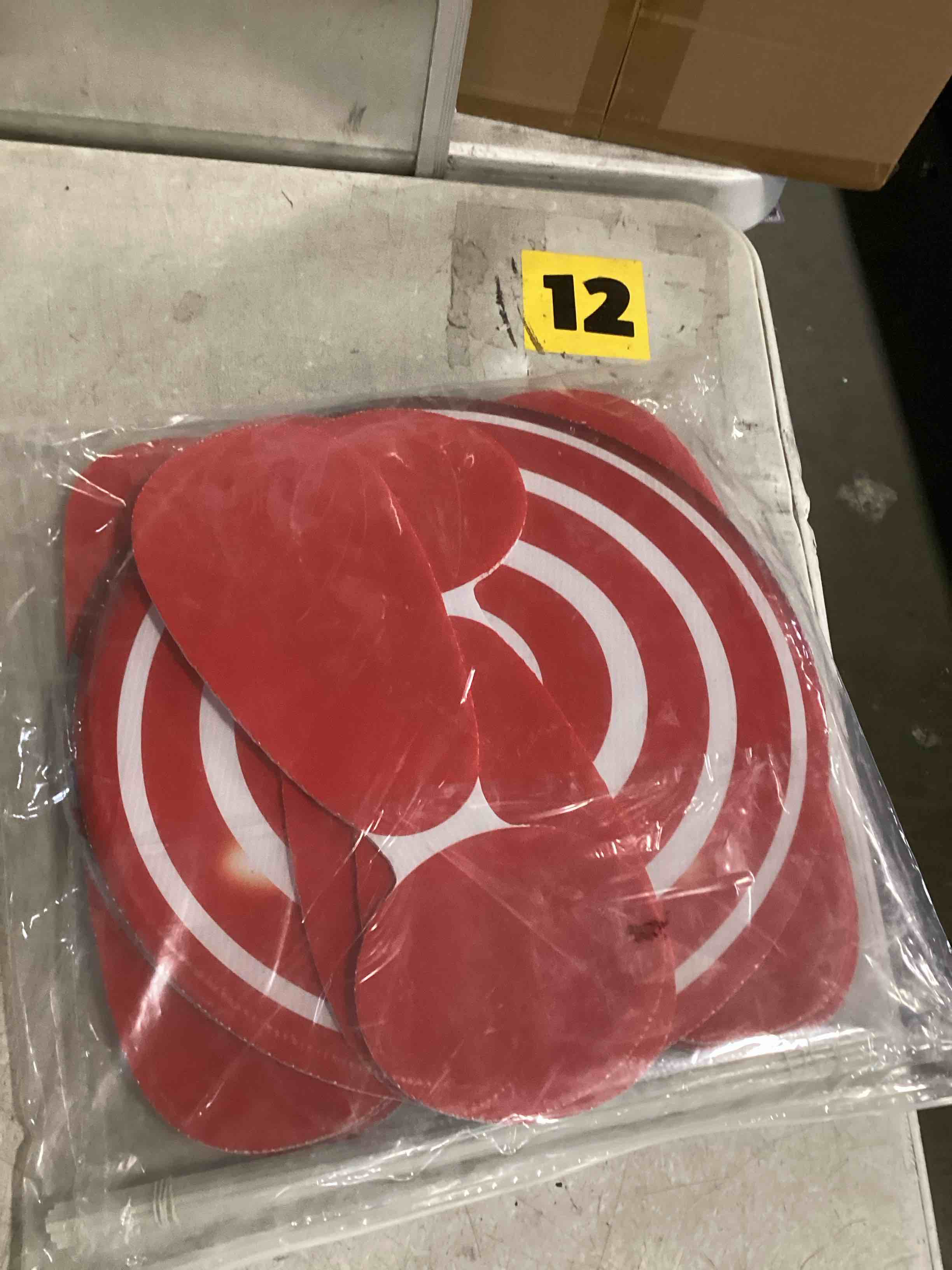 https://s3.amazonaws.com/lotting-images-prod/bidfta/PPE2243957_1738938990907.jpeg