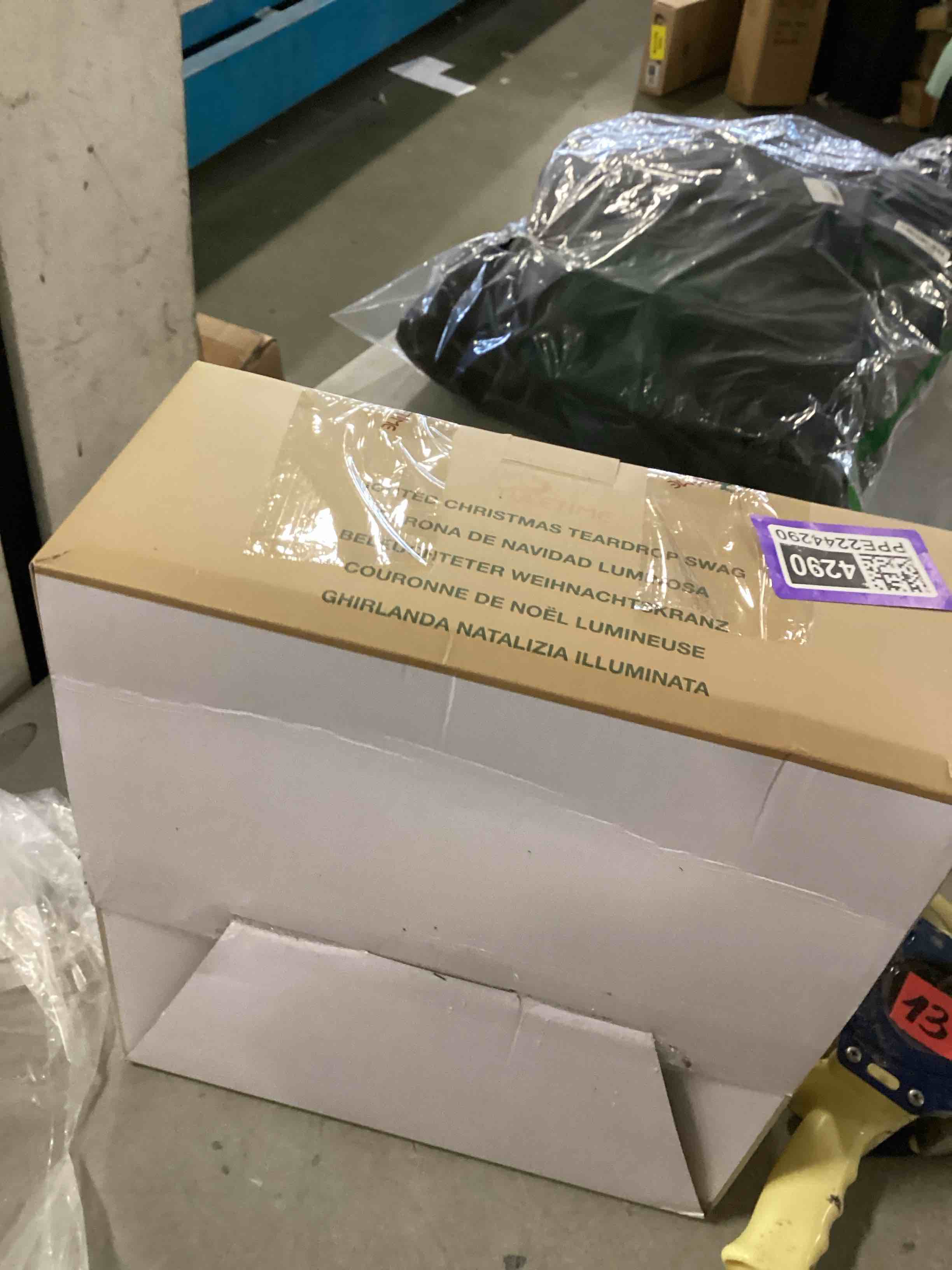 https://s3.amazonaws.com/lotting-images-prod/bidfta/PPE2244290_1739212698873.jpeg