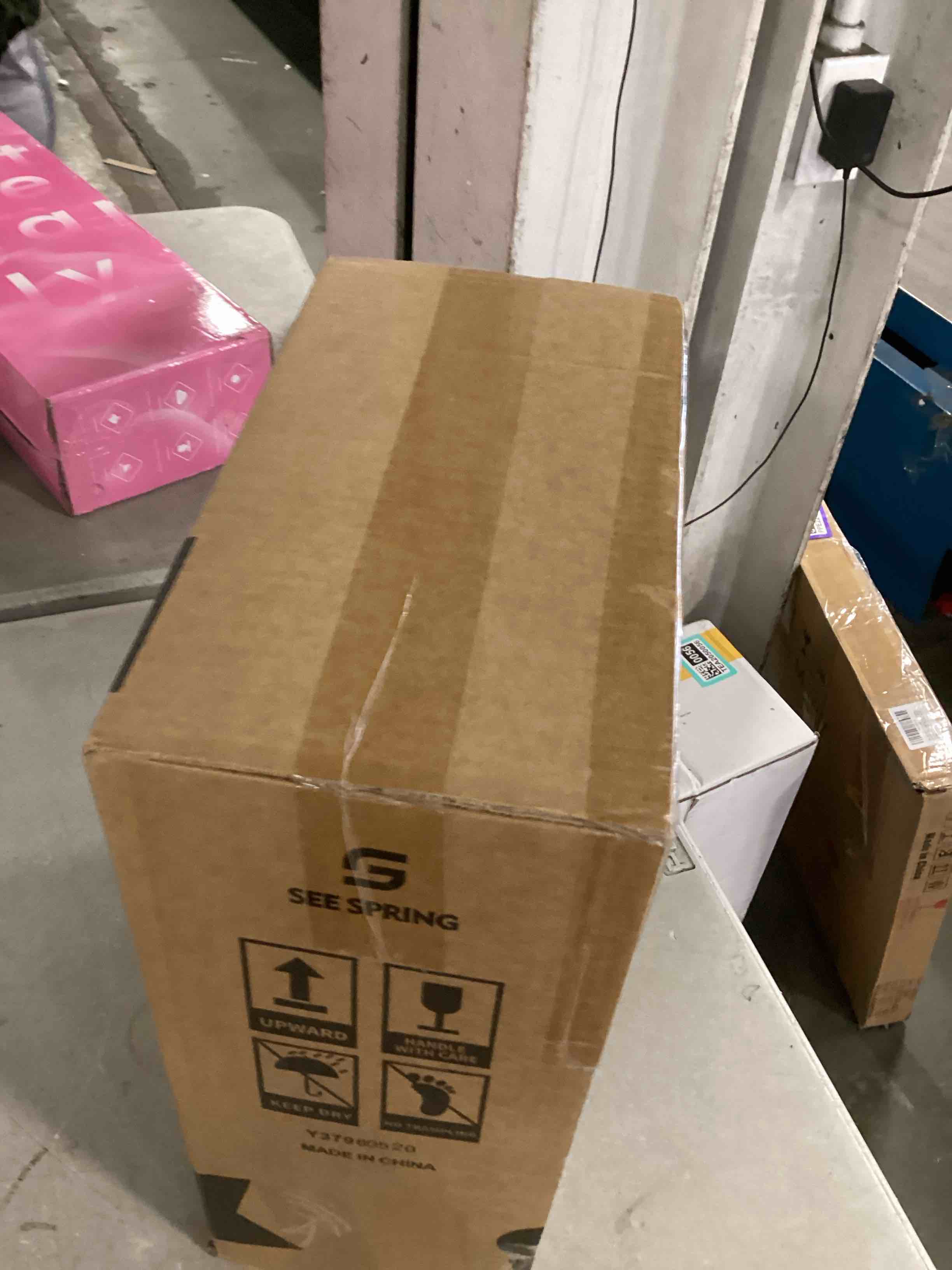 https://s3.amazonaws.com/lotting-images-prod/bidfta/PPE2244458_1739290356285.jpeg