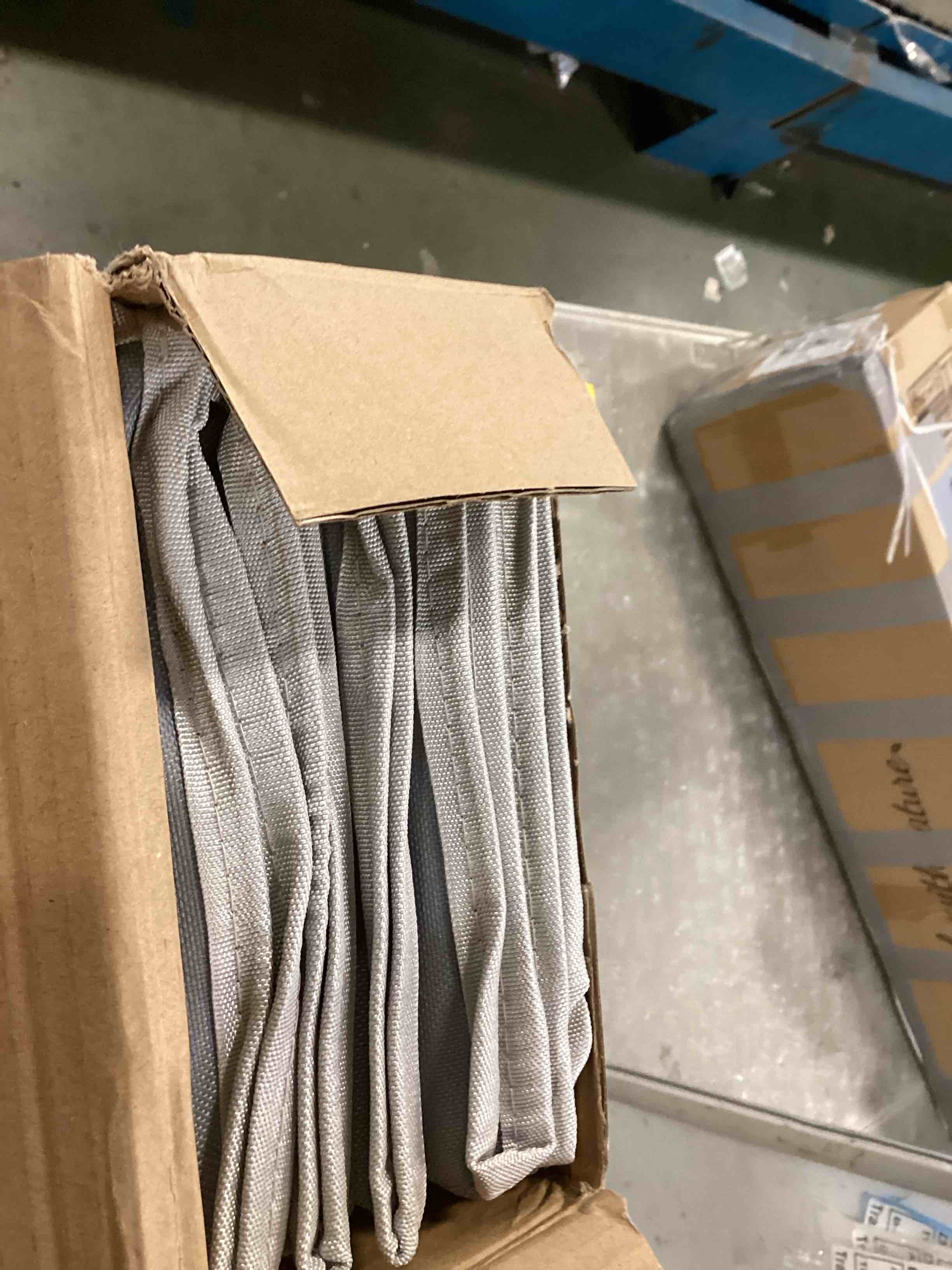 https://s3.amazonaws.com/lotting-images-prod/bidfta/PPE2244893_1739384988997.jpeg