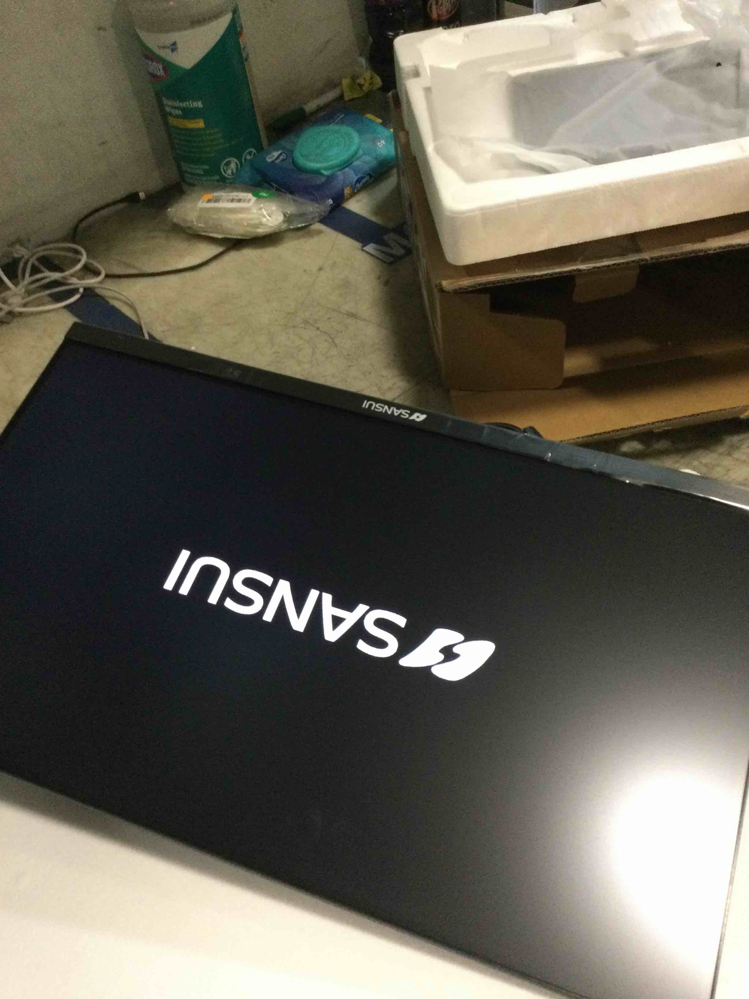 https://s3.amazonaws.com/lotting-images-prod/bidfta/PPE2244966_1739565668829.jpeg
