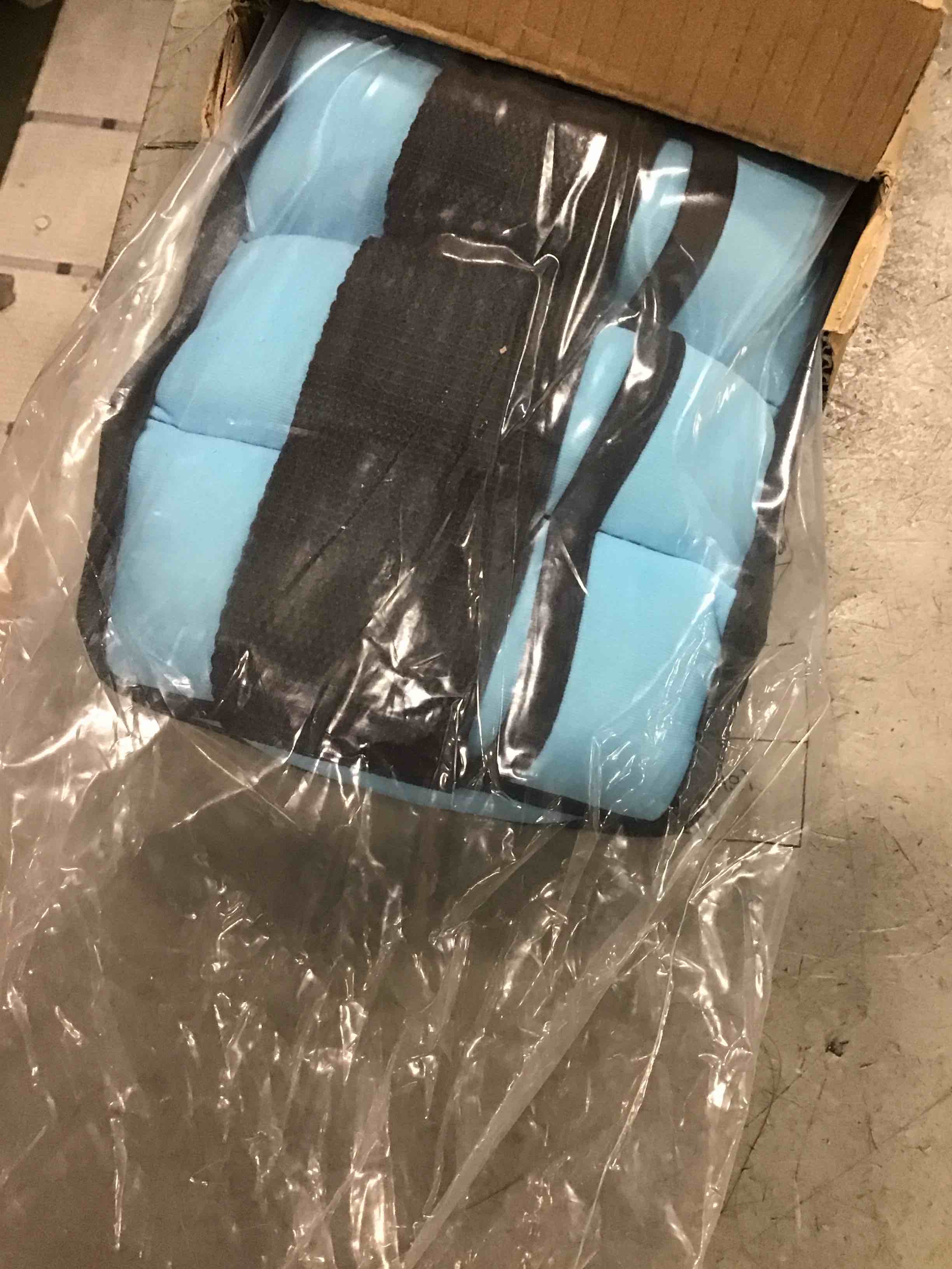 https://s3.amazonaws.com/lotting-images-prod/bidfta/PPE2245452_1737468903036.jpeg