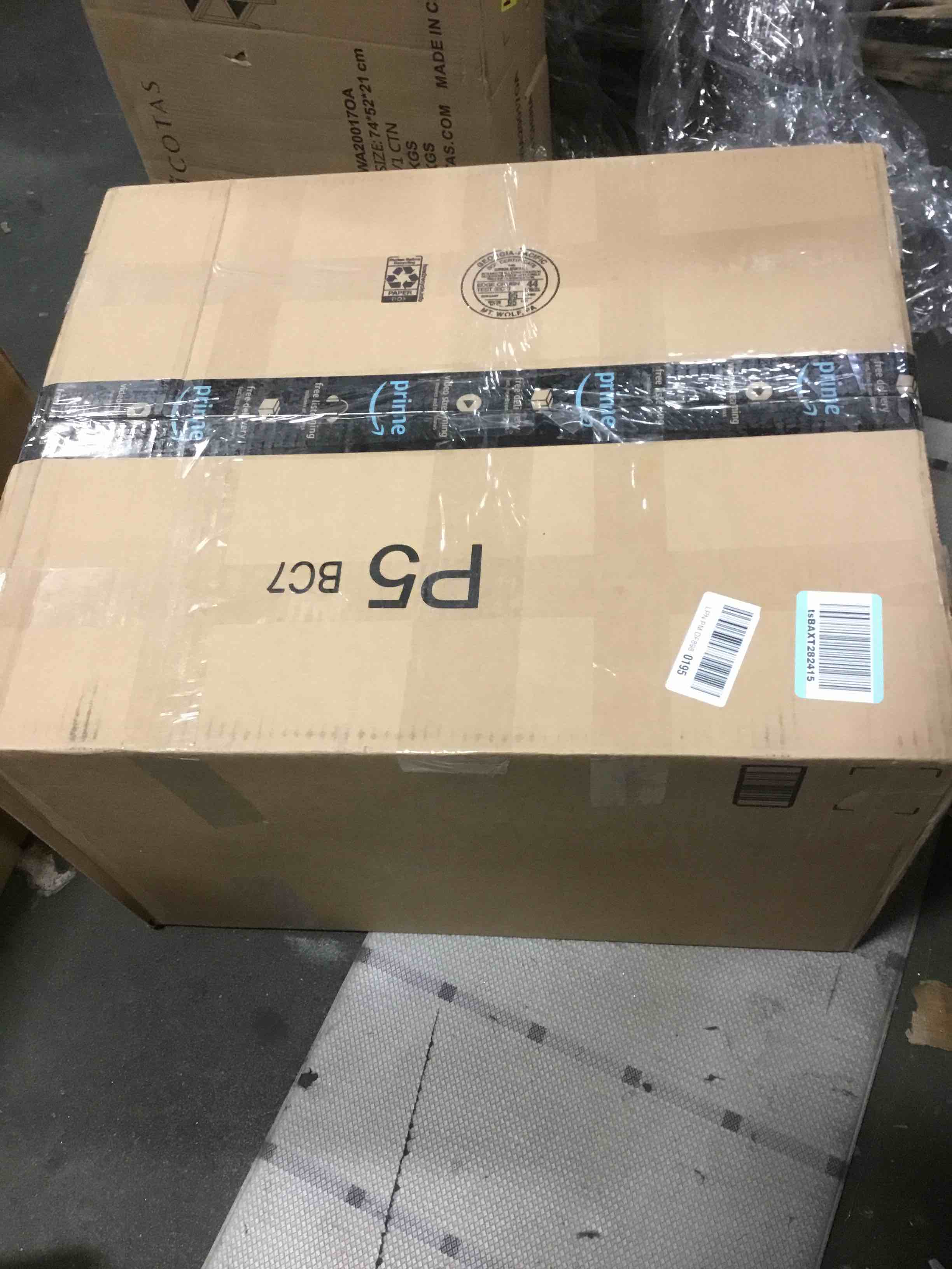 https://s3.amazonaws.com/lotting-images-prod/bidfta/PPE2245526_1737479022063.jpeg