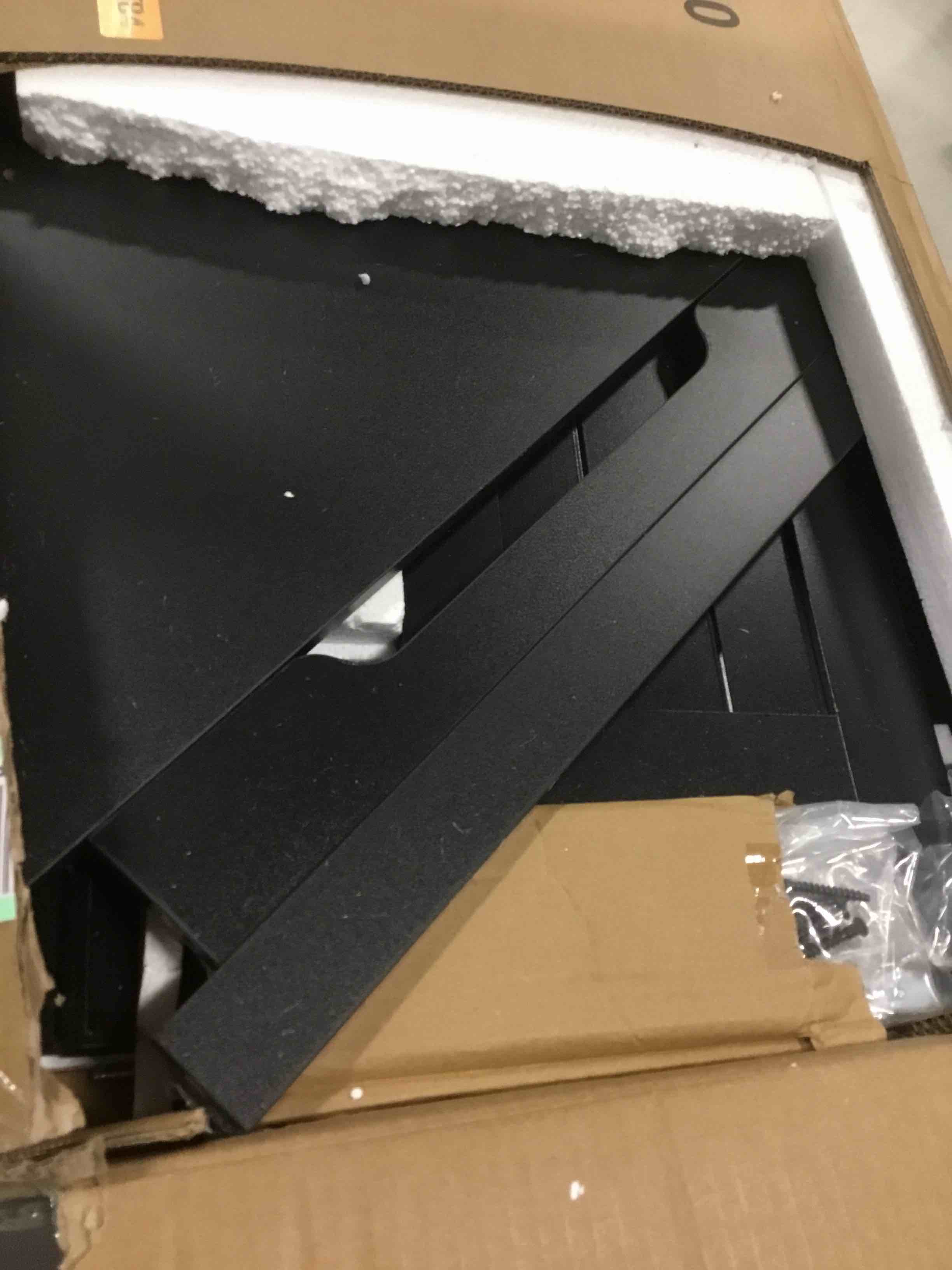 https://s3.amazonaws.com/lotting-images-prod/bidfta/PPE2245984_1737638627978.jpeg