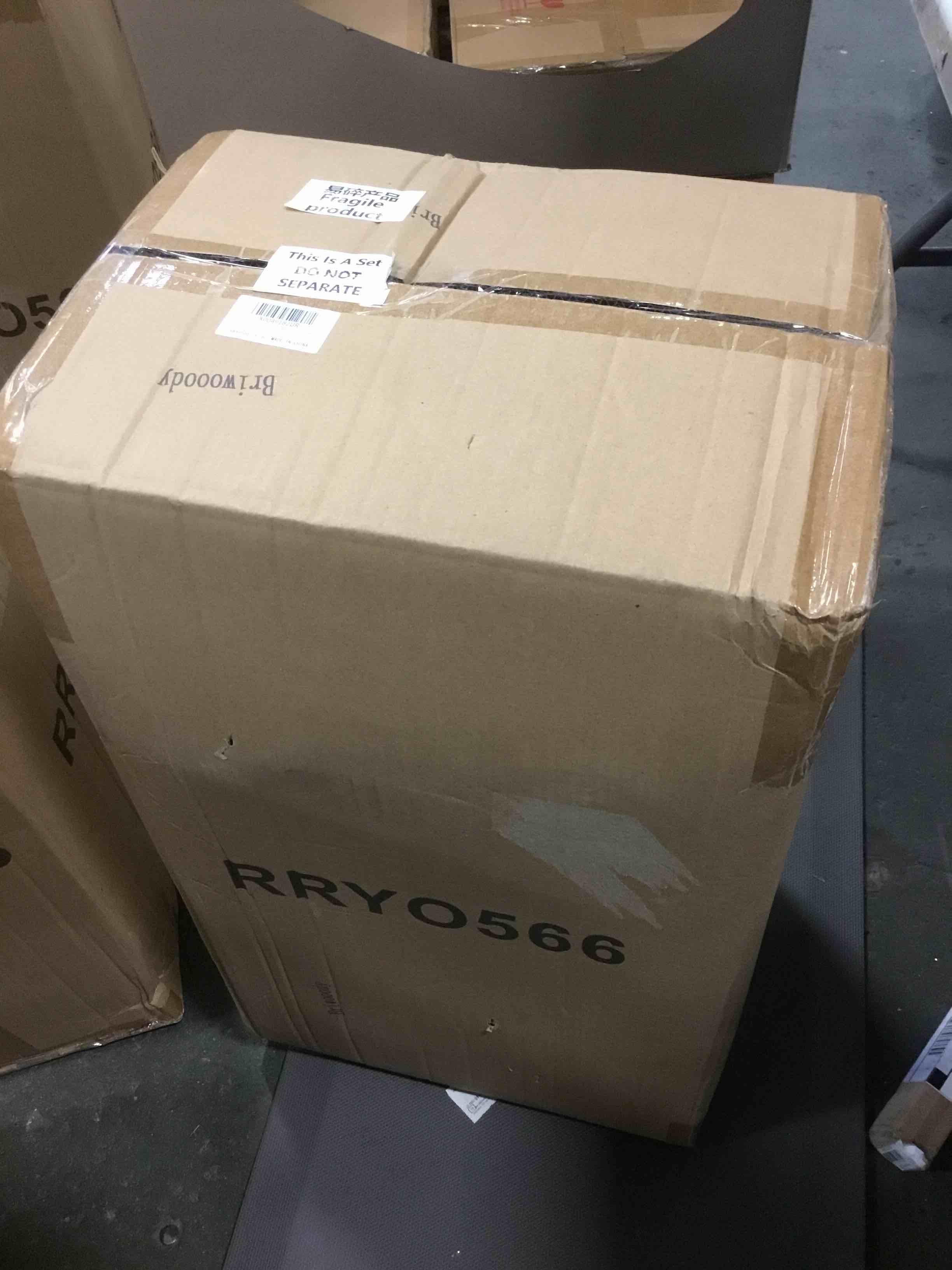 https://s3.amazonaws.com/lotting-images-prod/bidfta/PPE2246093_1737651757823.jpeg